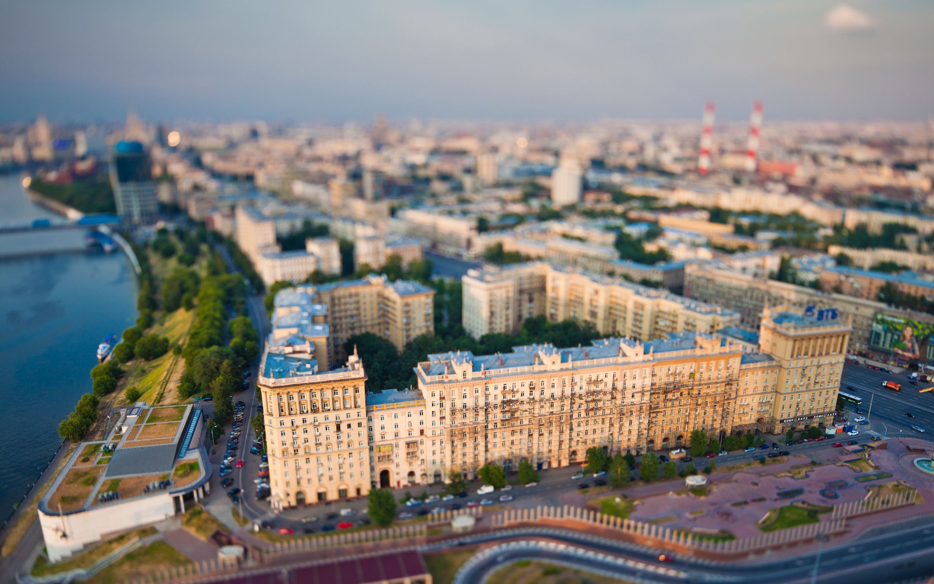Здания в Москве