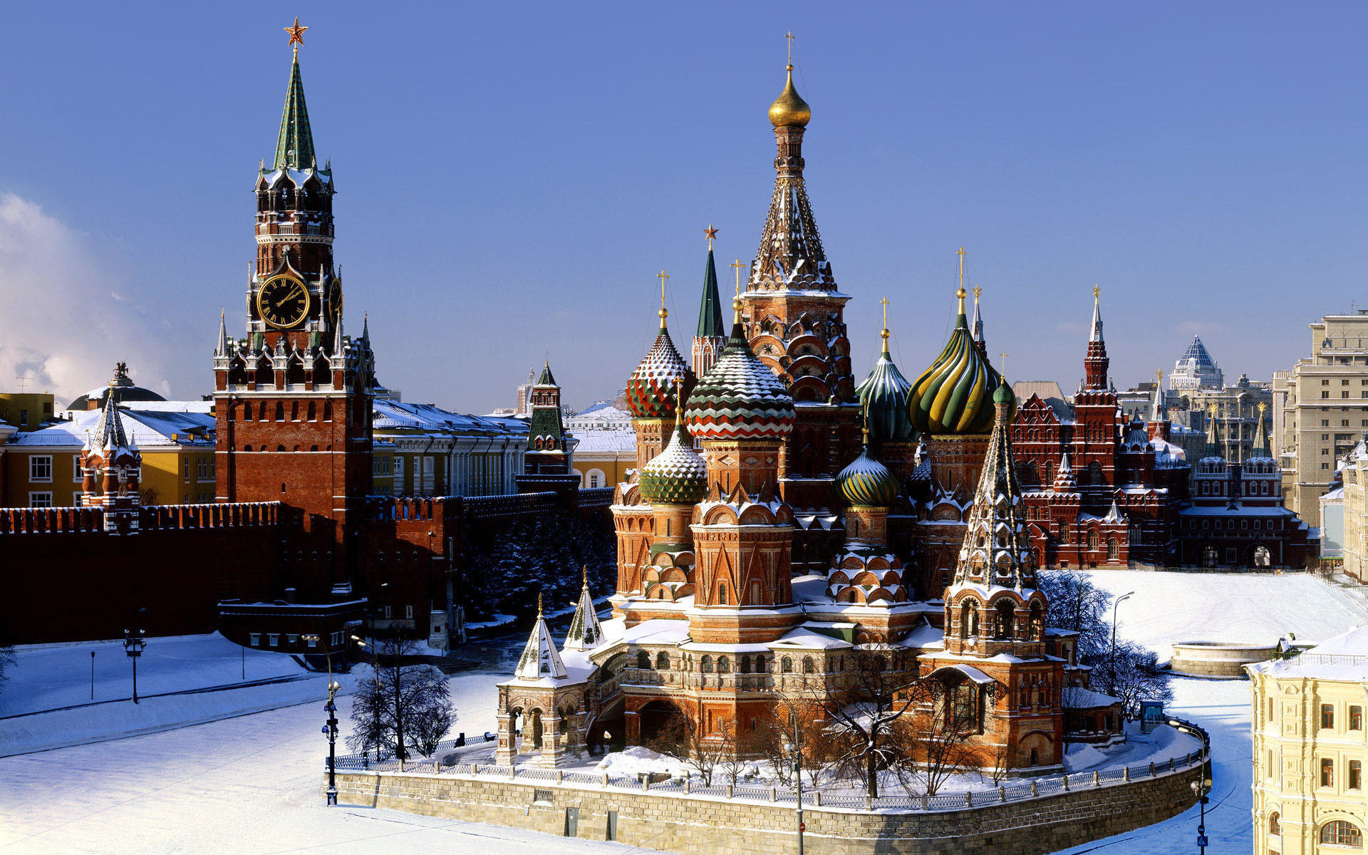 Московский Кремль под снегом