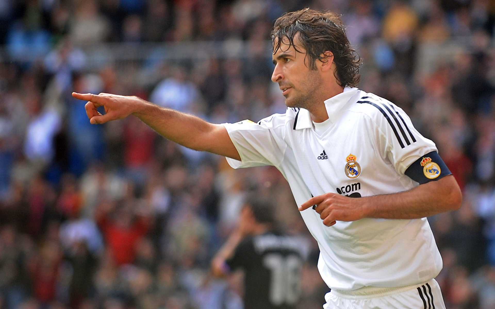  Лучший футболист Аль Садд Рауль Гонсалес