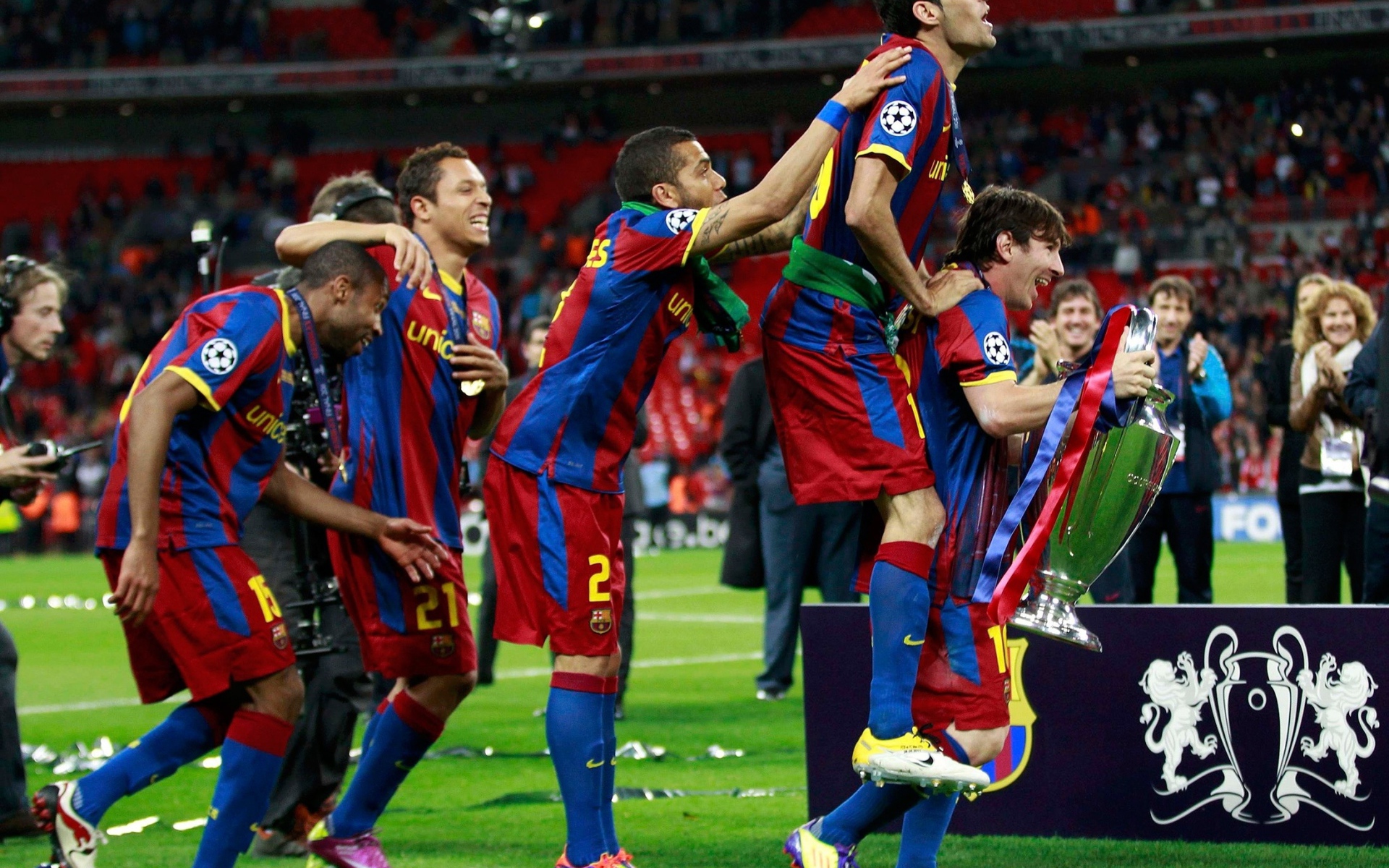 The halfback of Barcelona Sergio Busquets victorious again