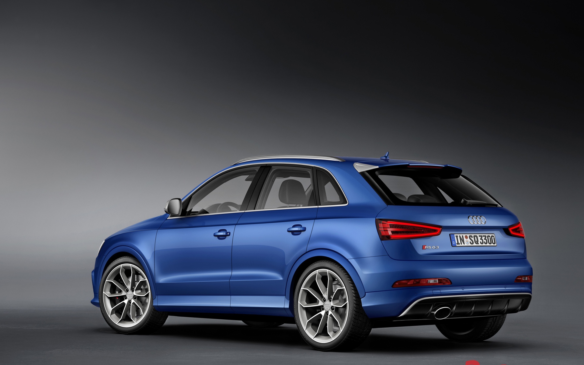 Дизайн автомобиля Audi RS Q3 2014 года