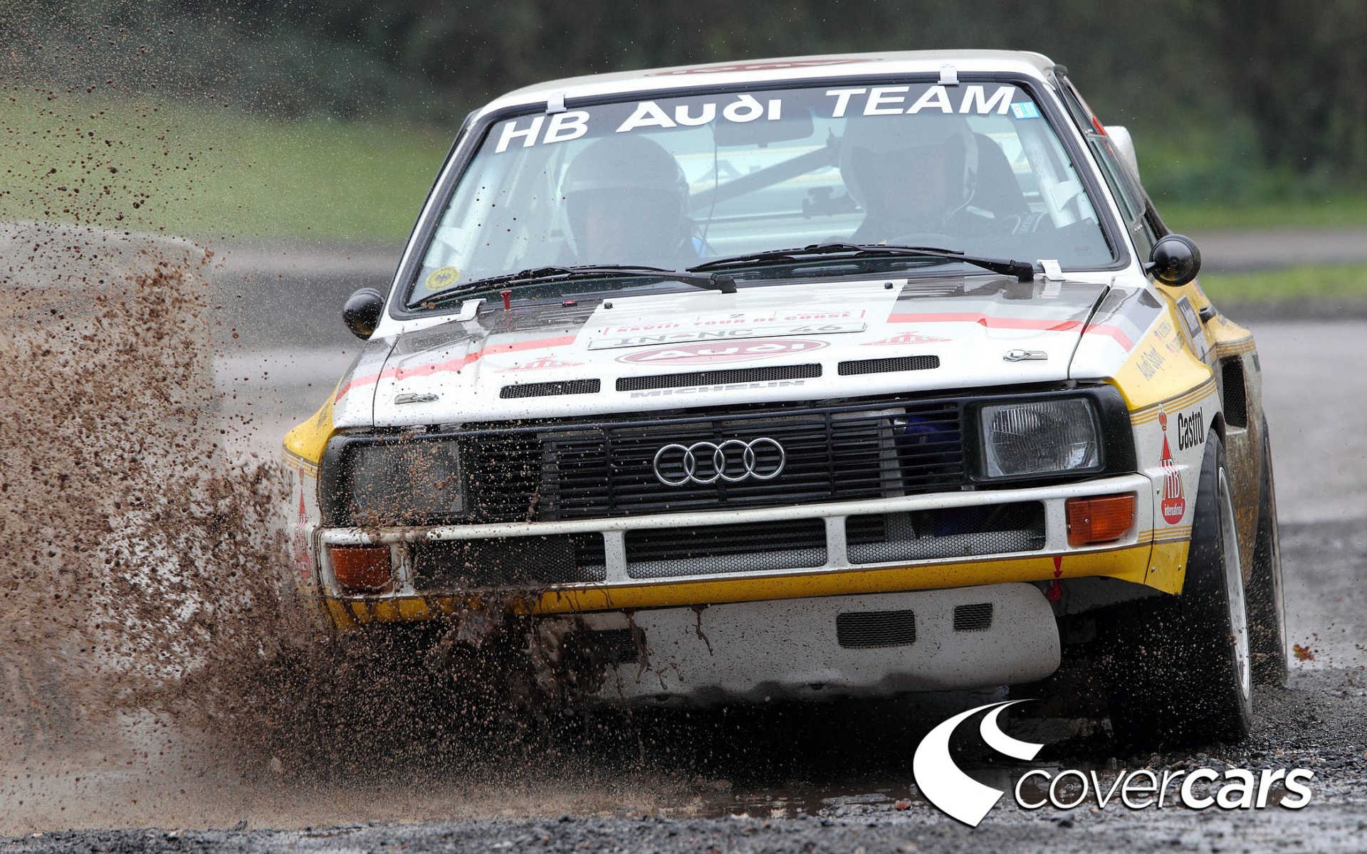 Тест драйв автомобиля audi quattro