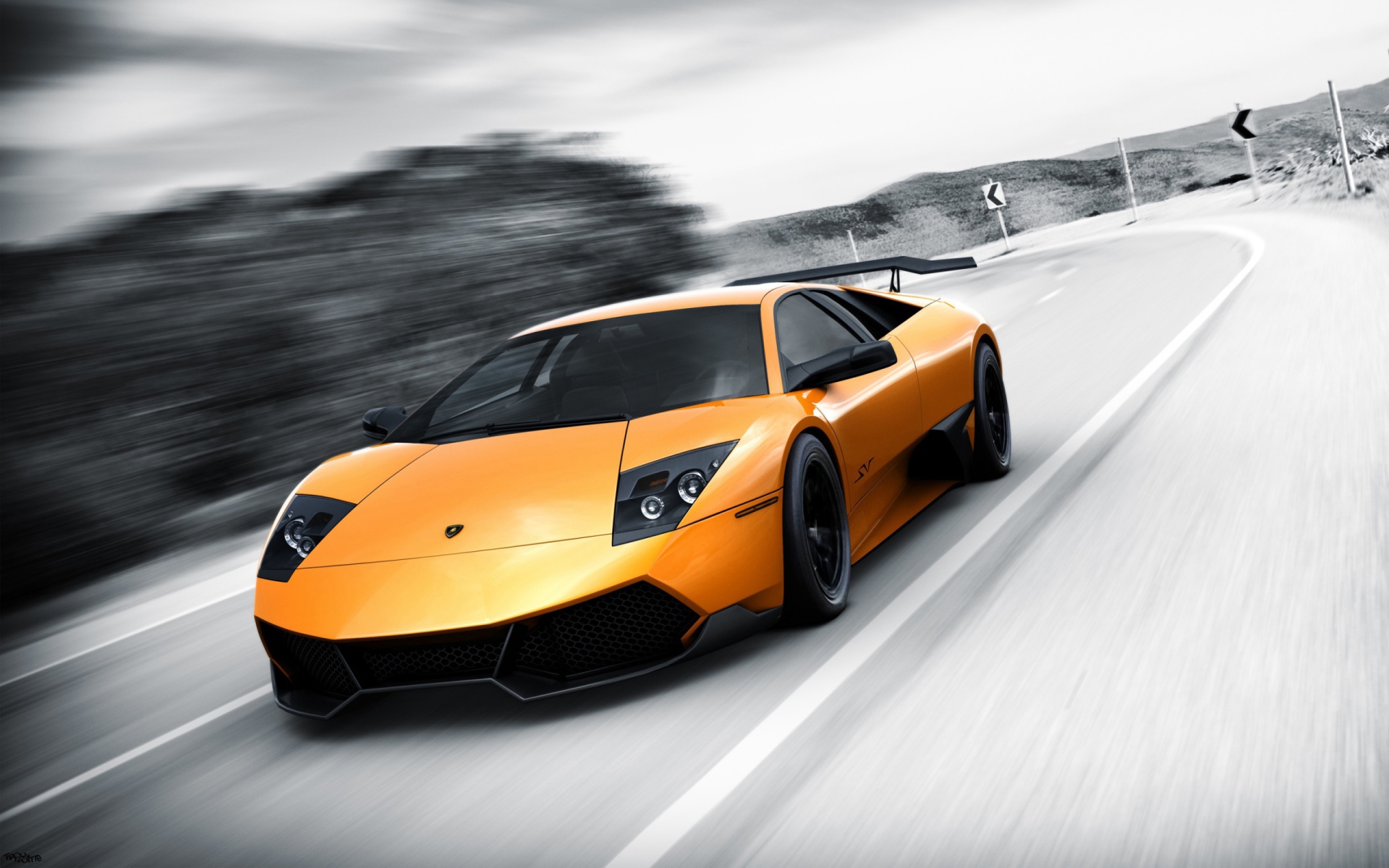Lamborghini murcielago в дороге 