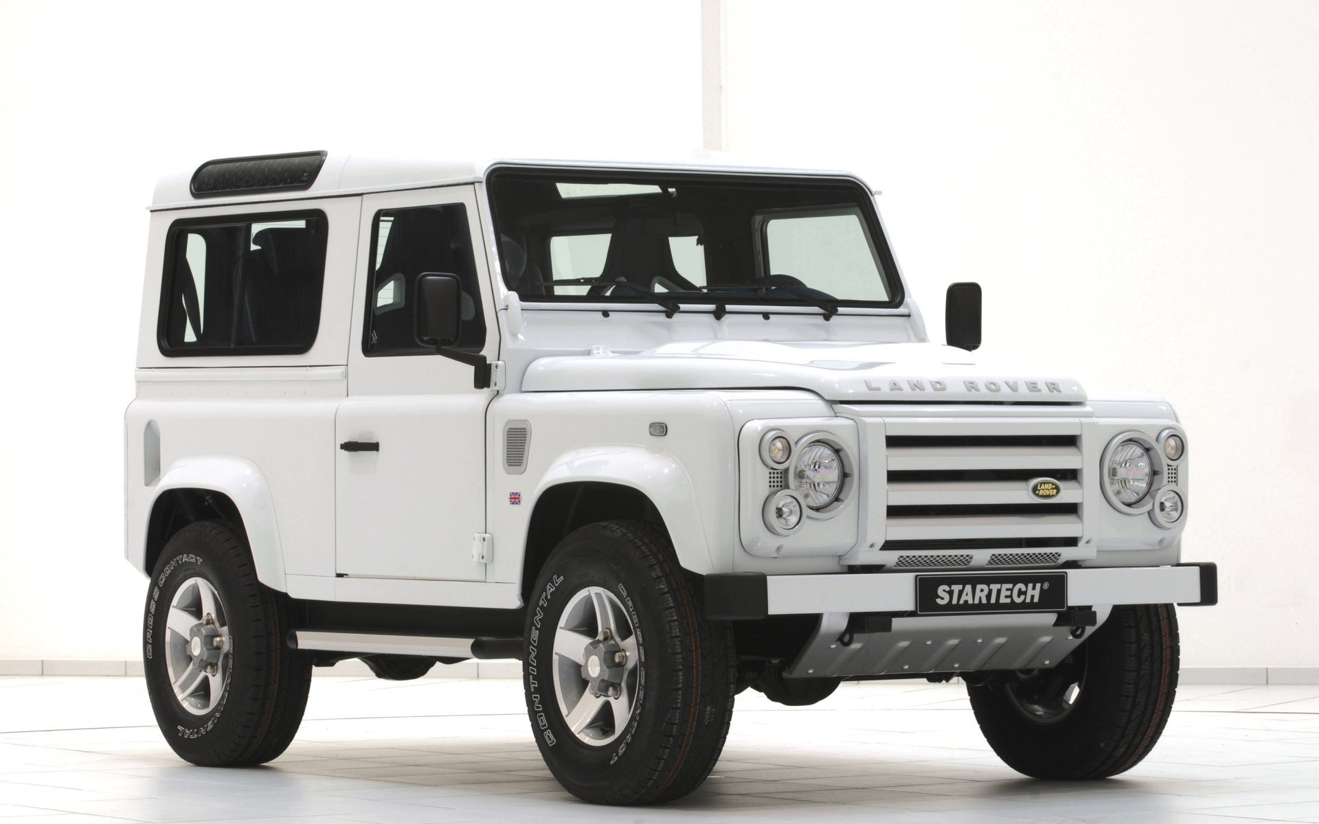 Фото автомобиля Land Rover Defender