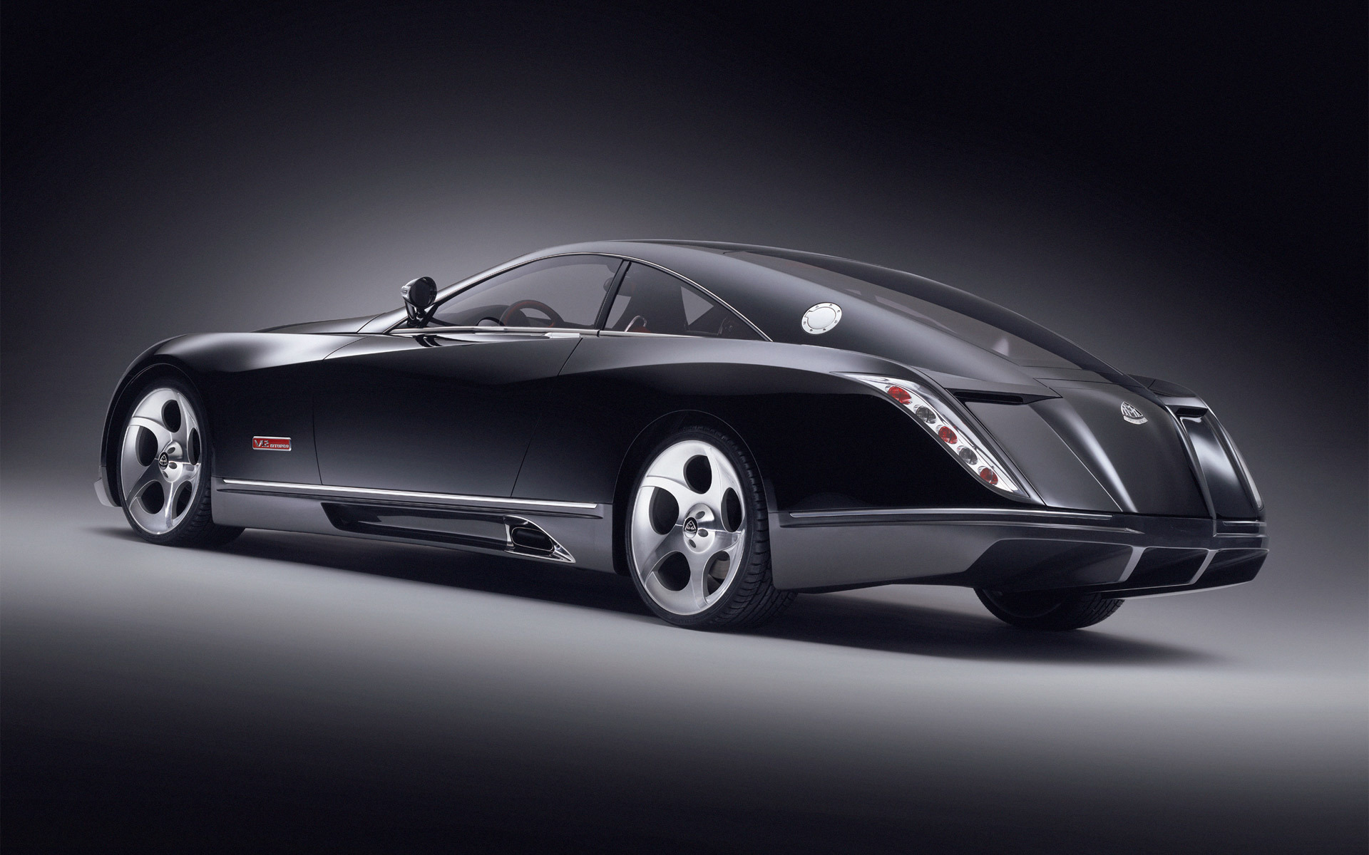  Красивый автомобиль Maybach  Exelero в Москве