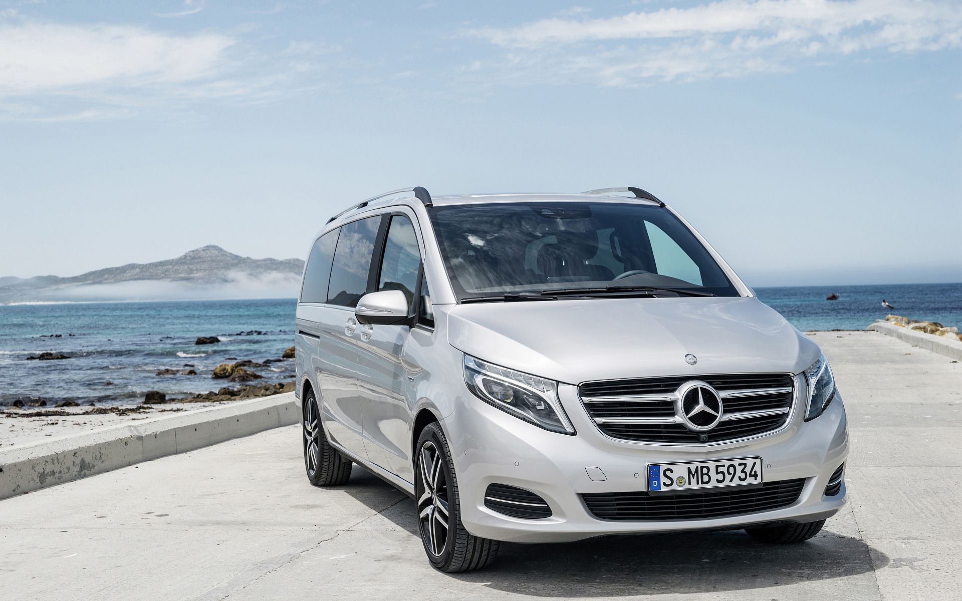 Новый автомобиль Mercedes V-Class 2014