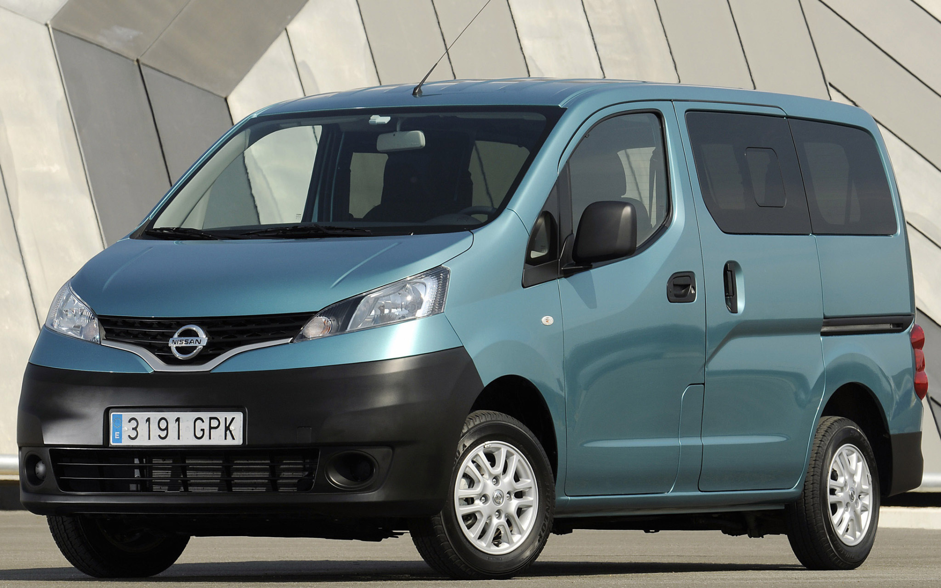 Фото автомобиля Nissan NV200