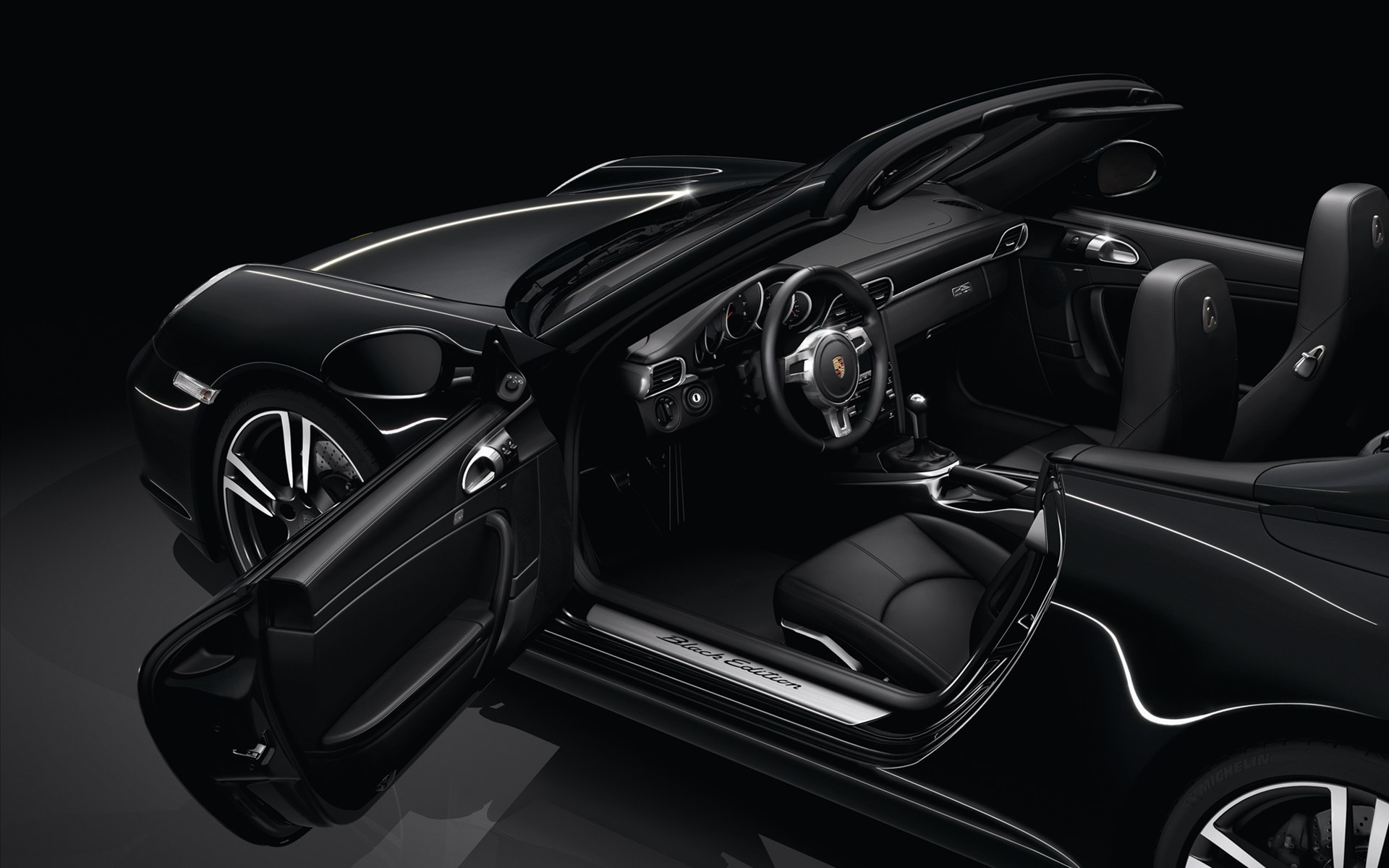 Черные обои с роскошным порше