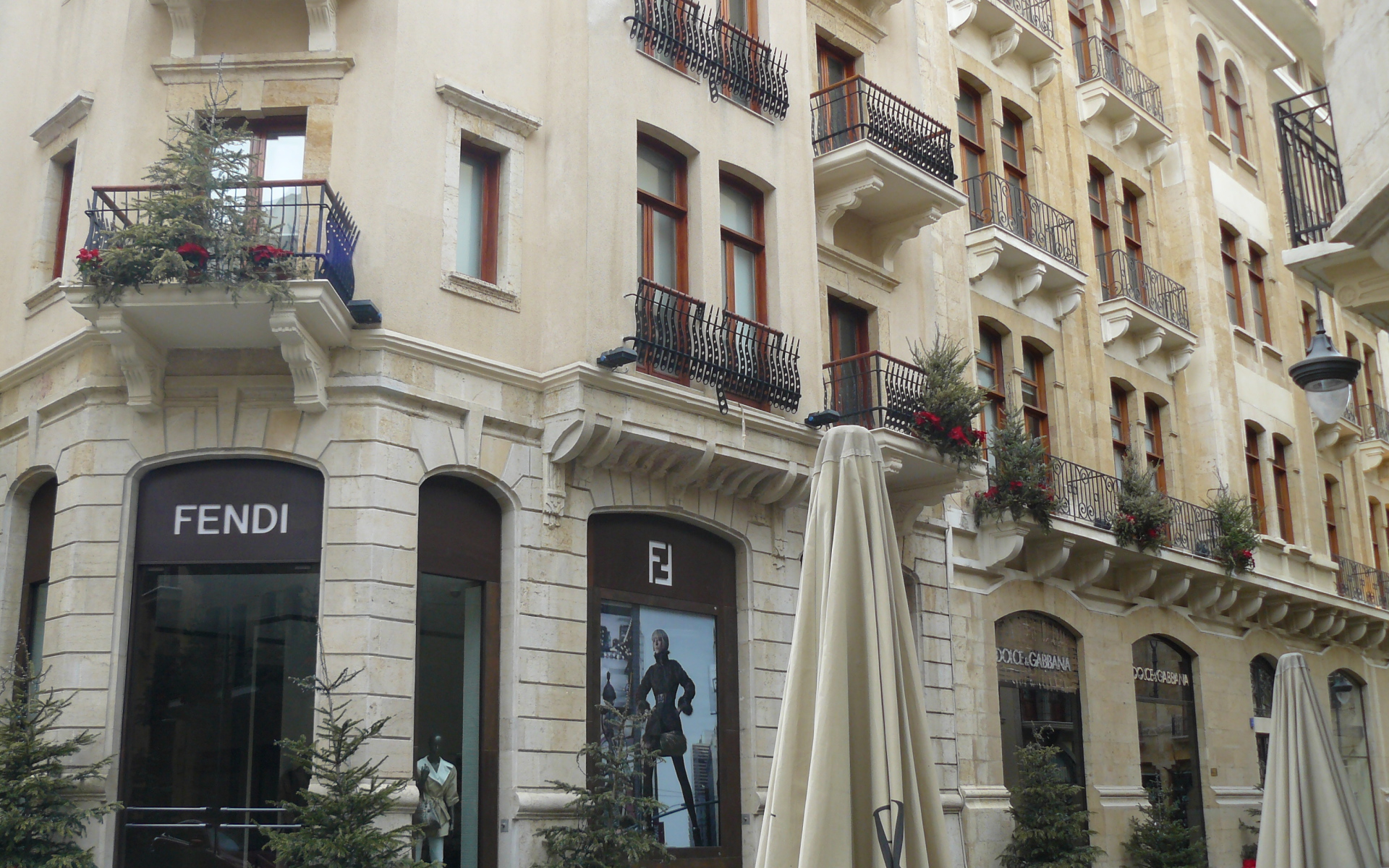 Бутик одежды Fendi