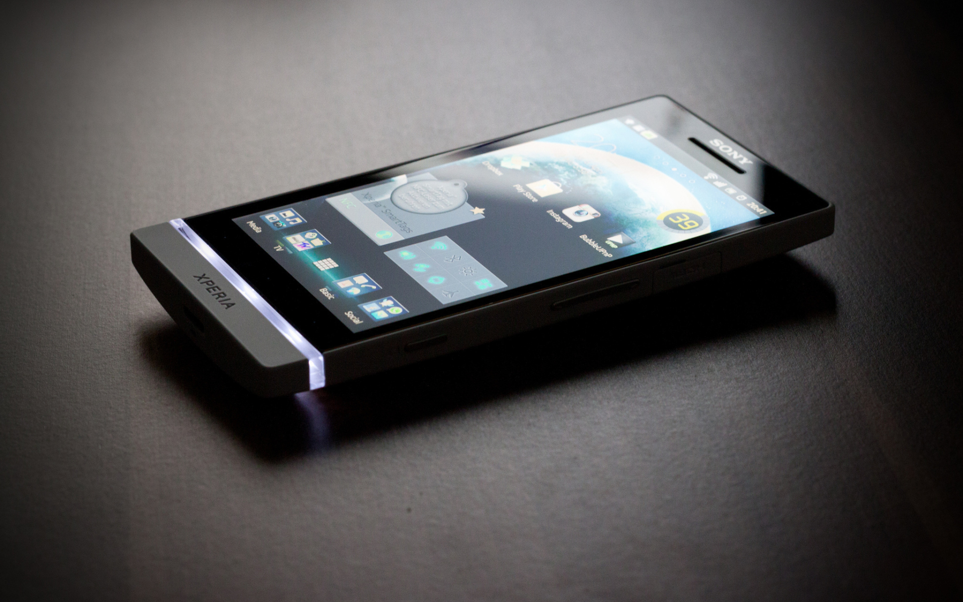 Сони иксперия