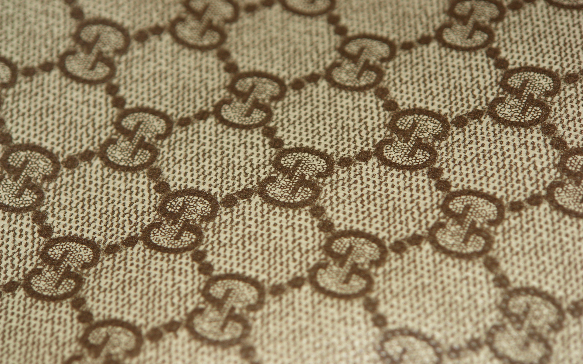 Текстура бренда Gucci