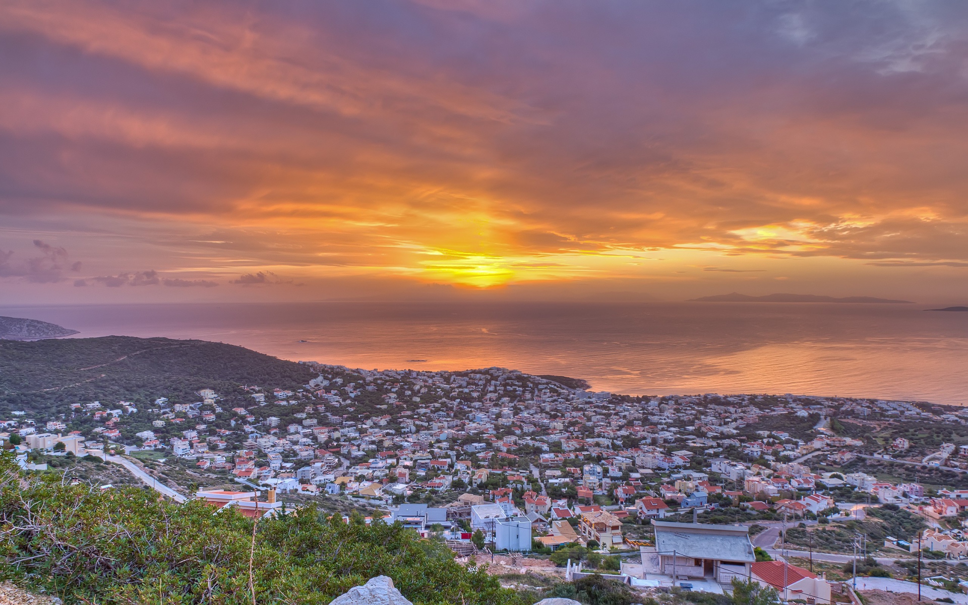 Греческий город у моря