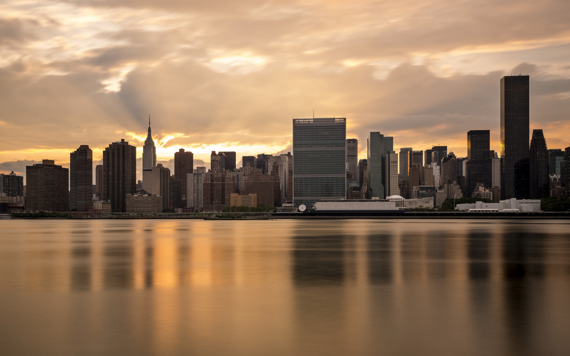 Манхеттен Нью-йорк