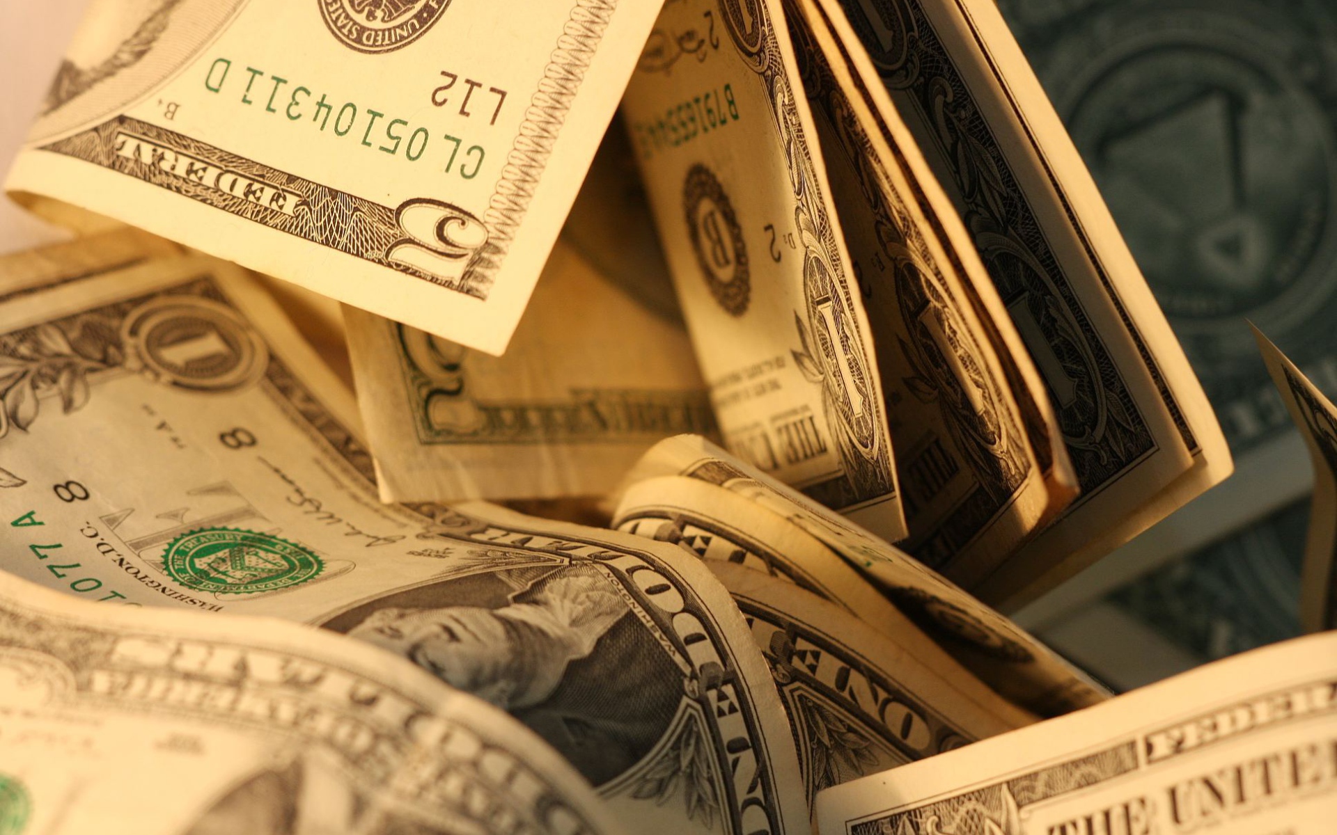 Мятые доллары