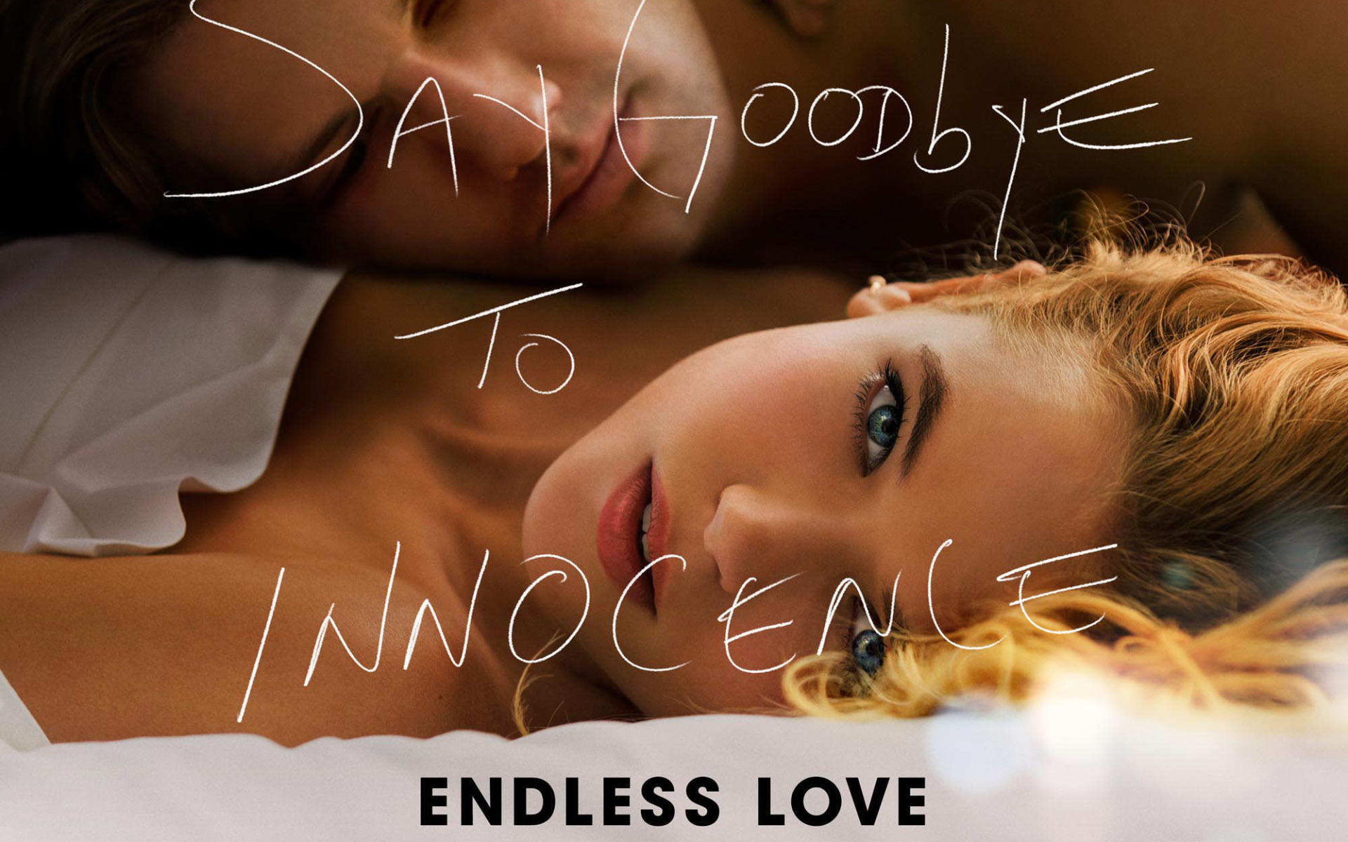 Красивая Эмма Ригби