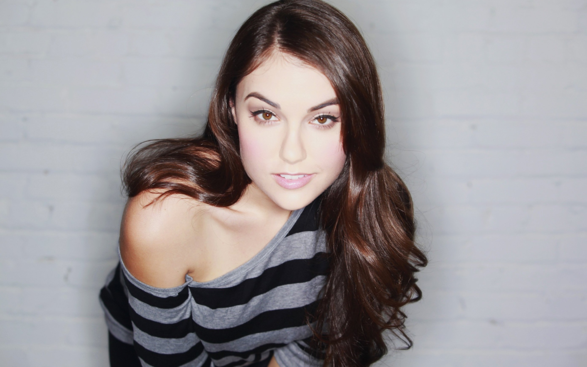 Монашка Саша Грей