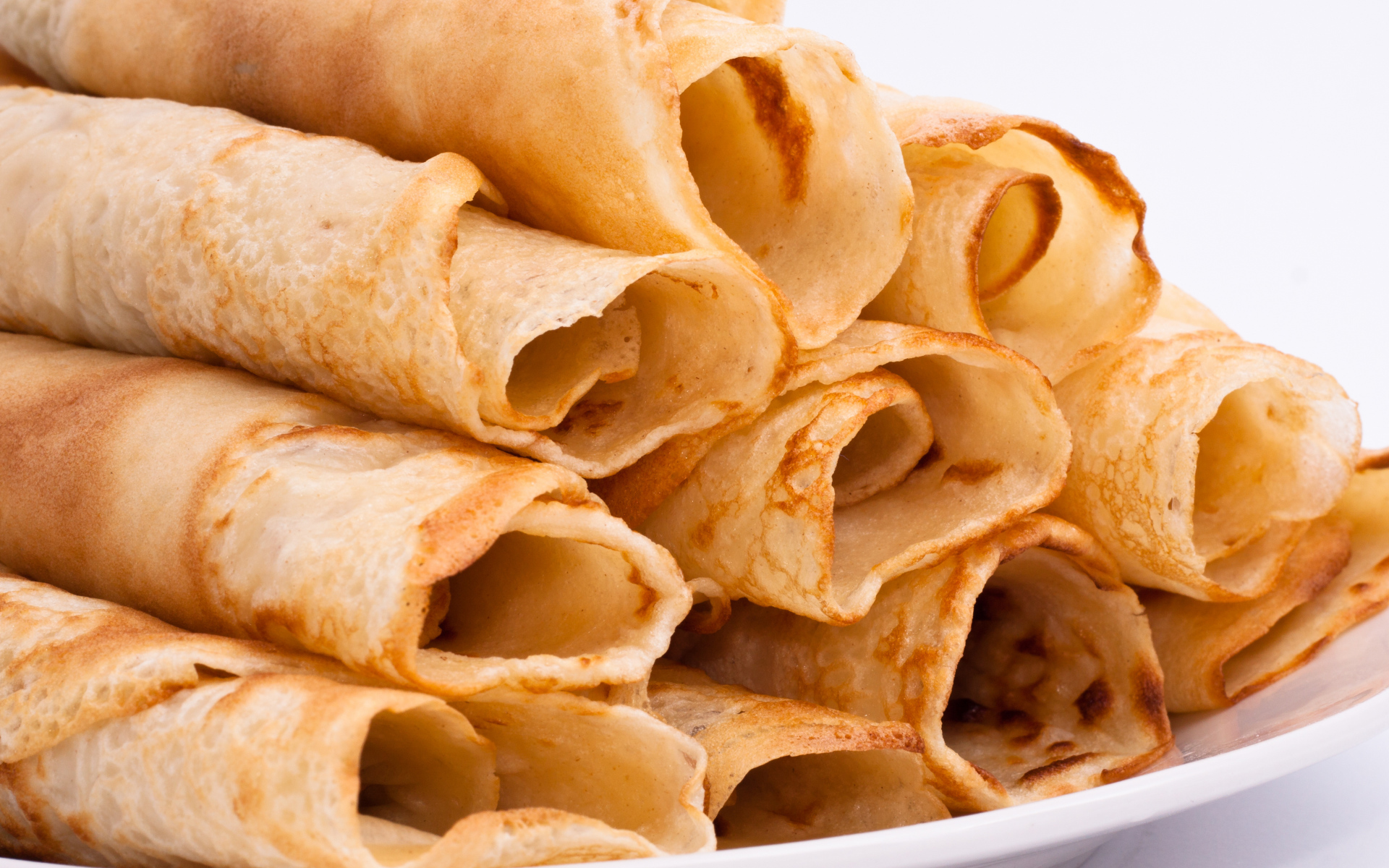 Блинные рулетики на Масленицу