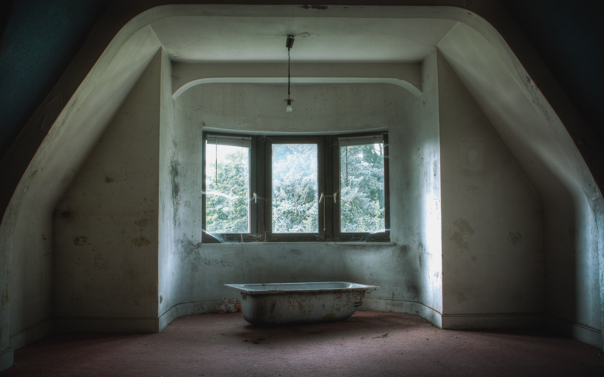 Заброшенный дом