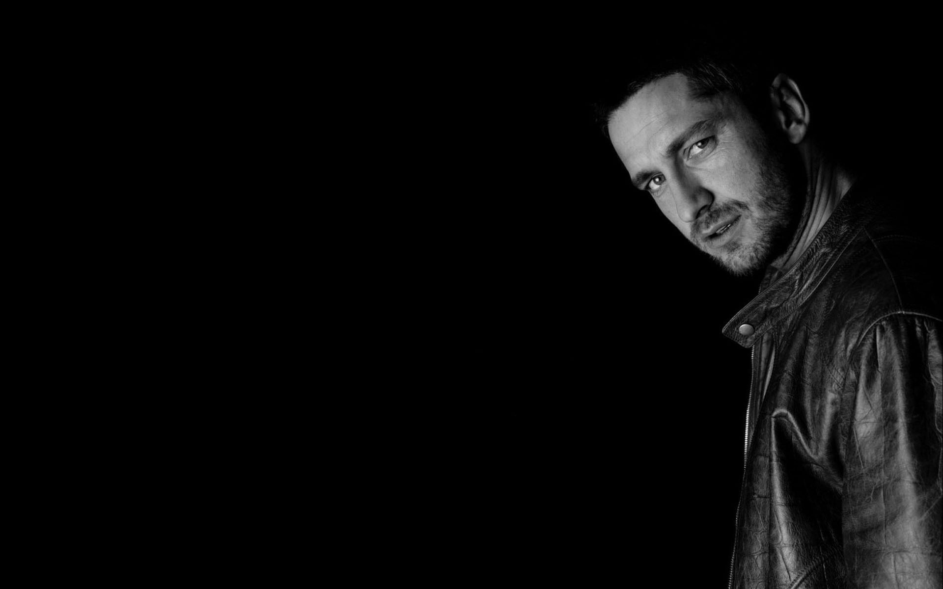 Популярный актер Джерард Батлер