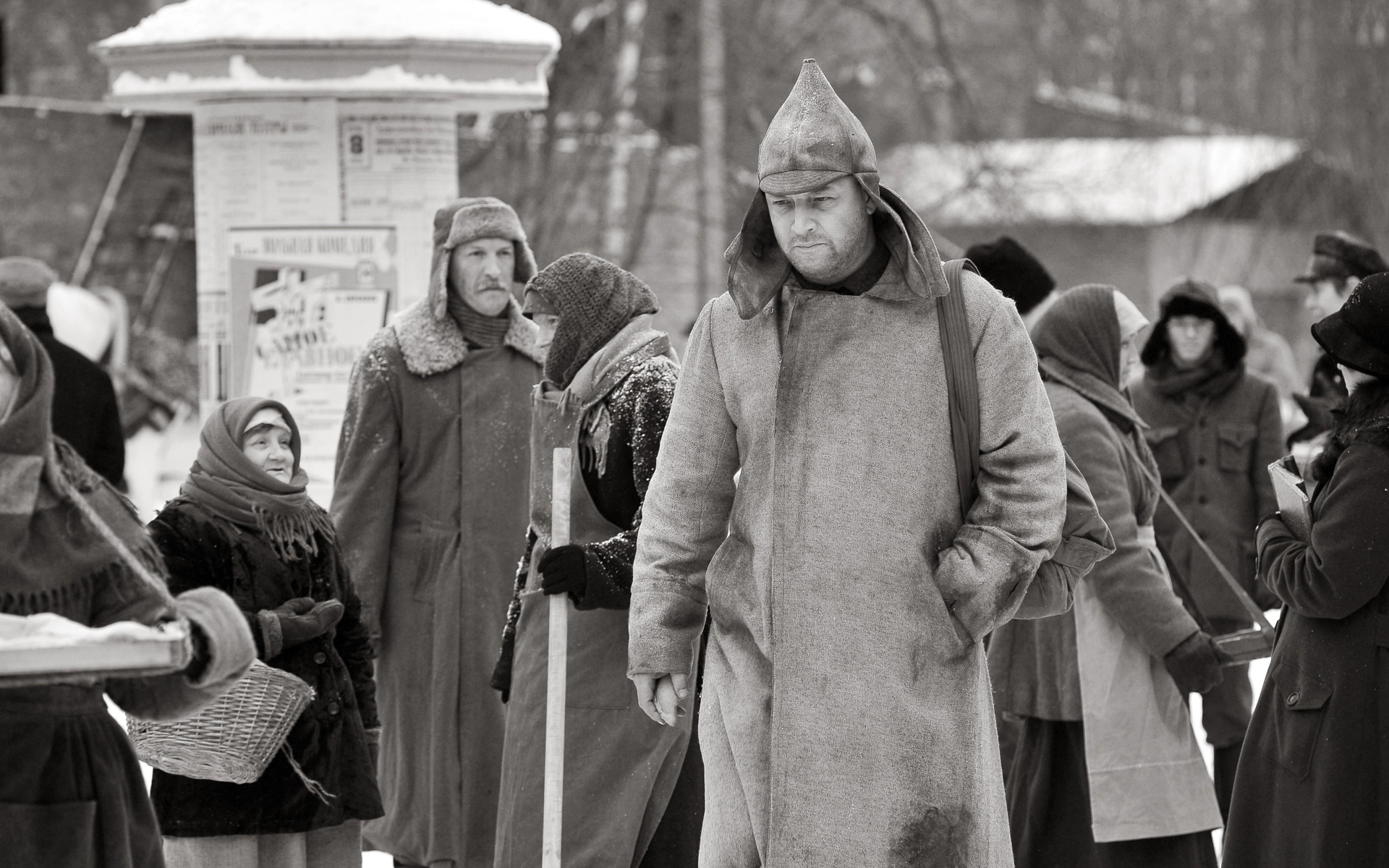 Популярный Максим Суханов