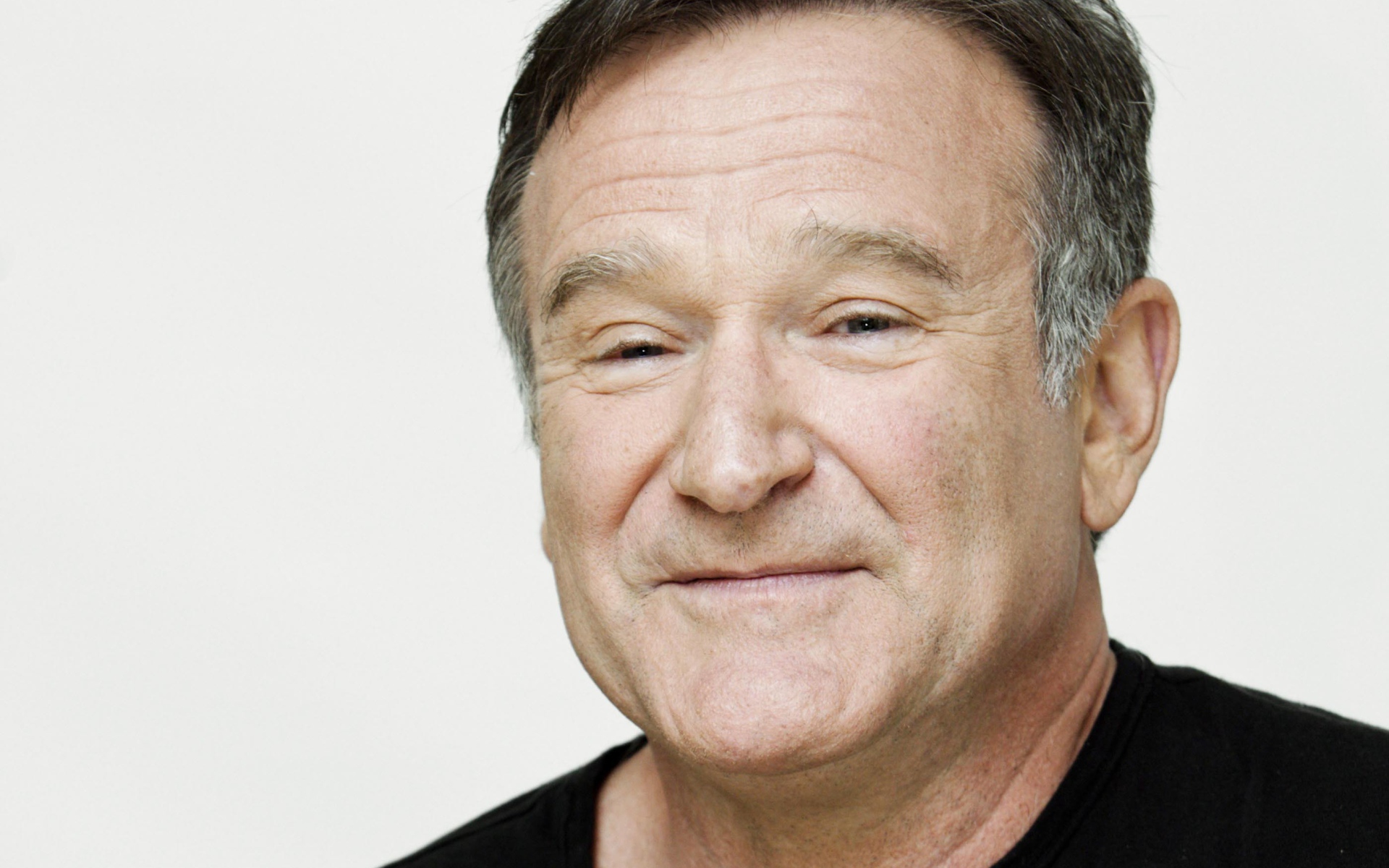 Улыбчивый актер Робин Уильямс