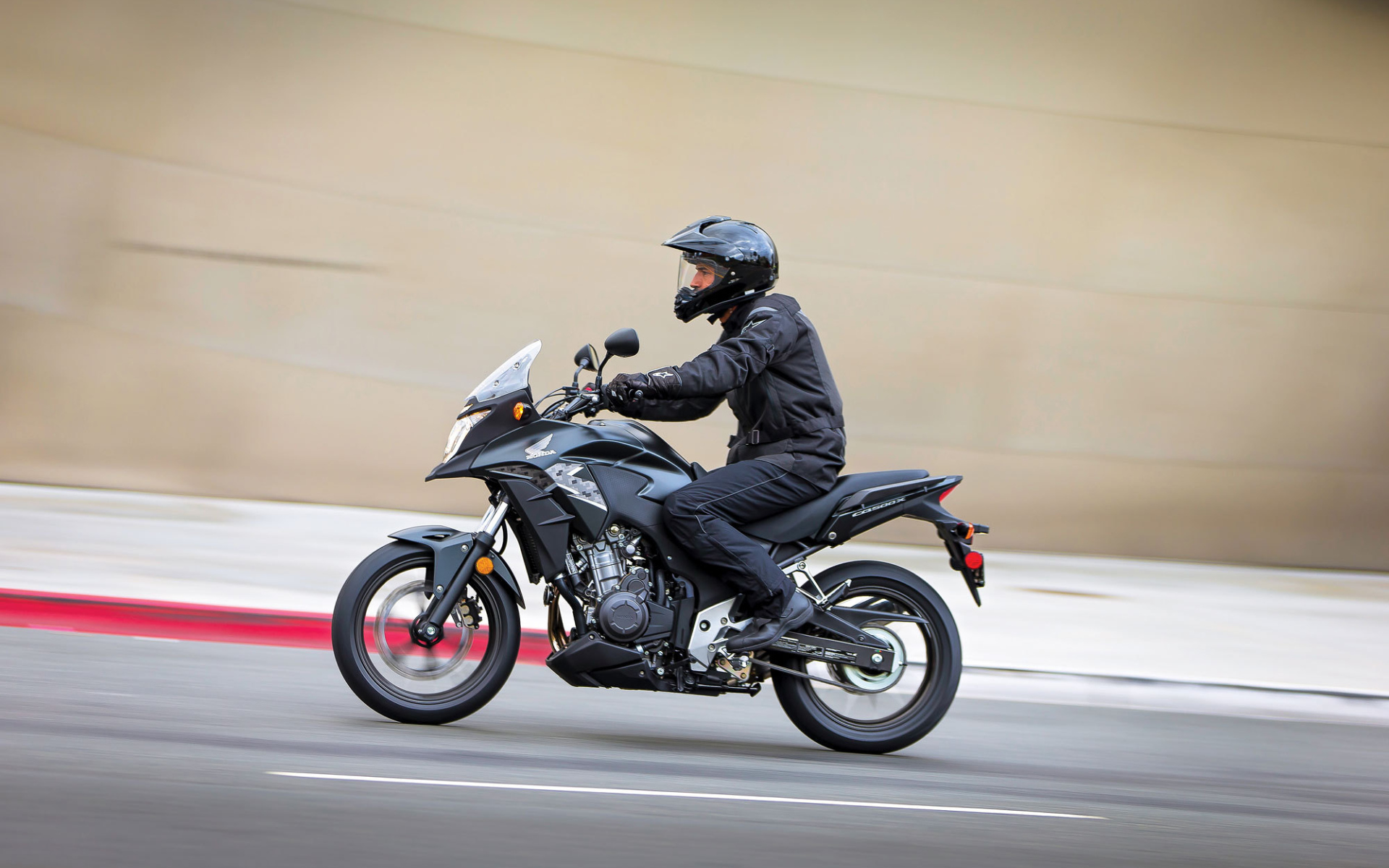 Красивый мотоцикл Новый мотоцикл Honda CB 500 F