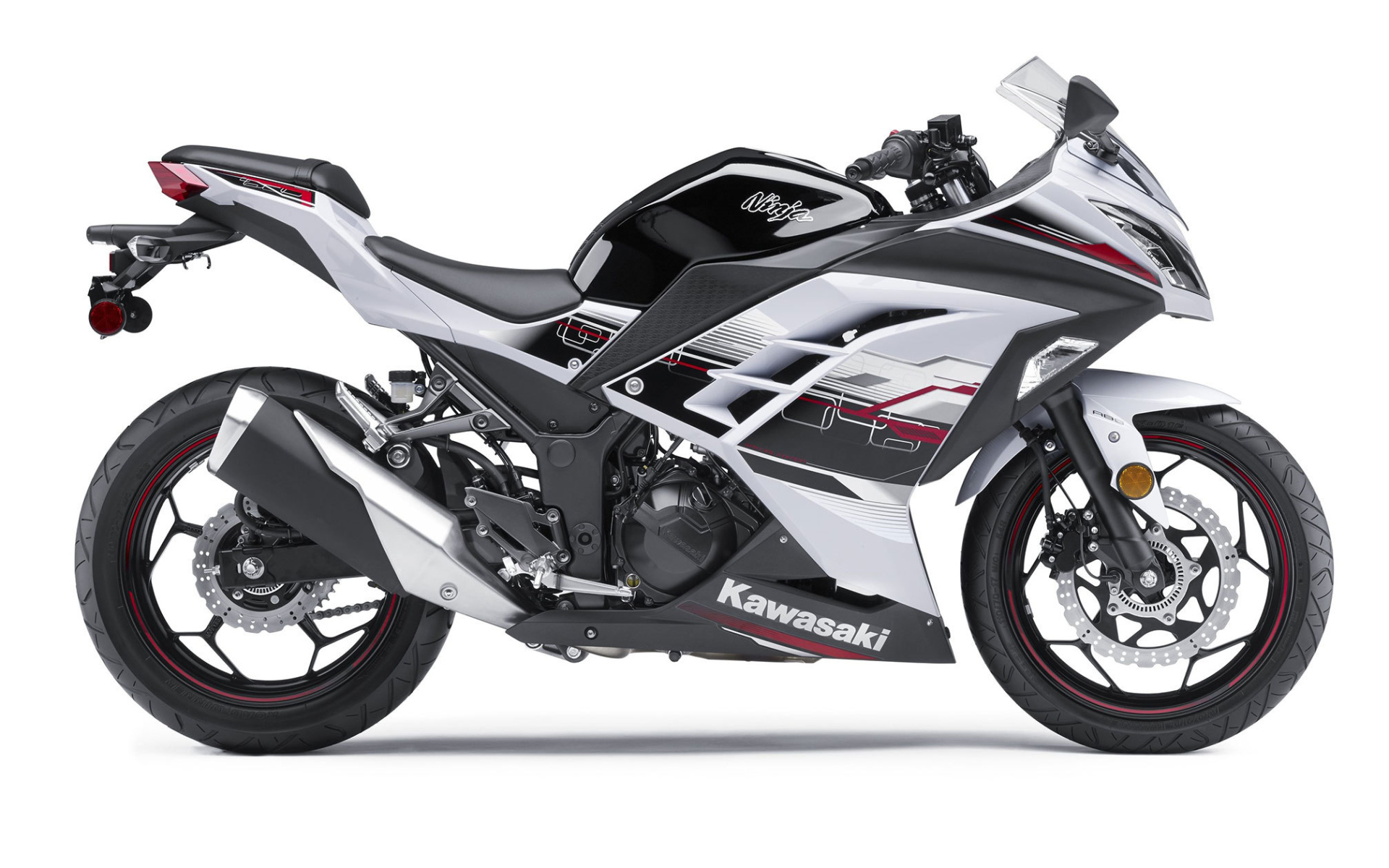 Новый мотоцикл Kawasaki Ninja 300