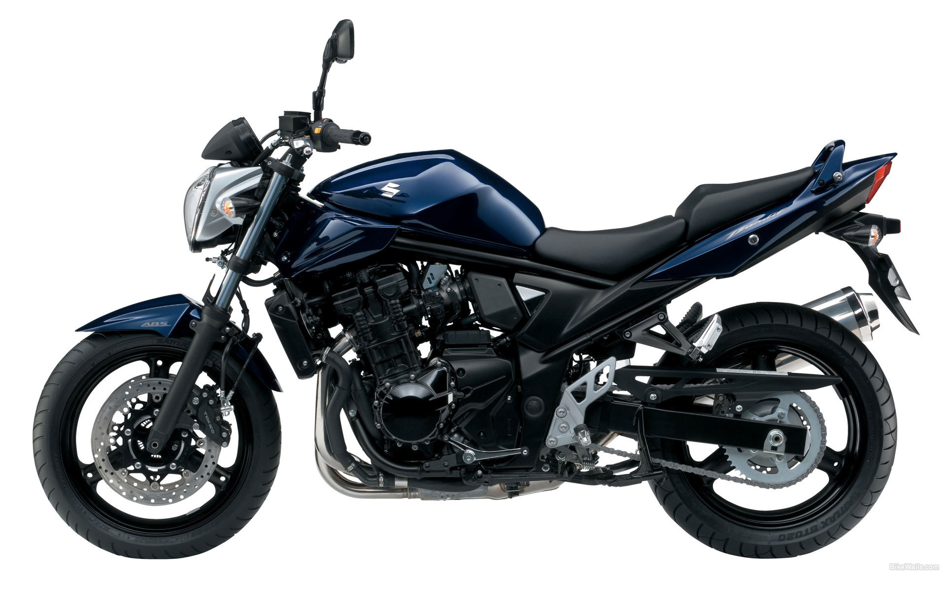Новый надежный мотоцикл Suzuki  GSF 650