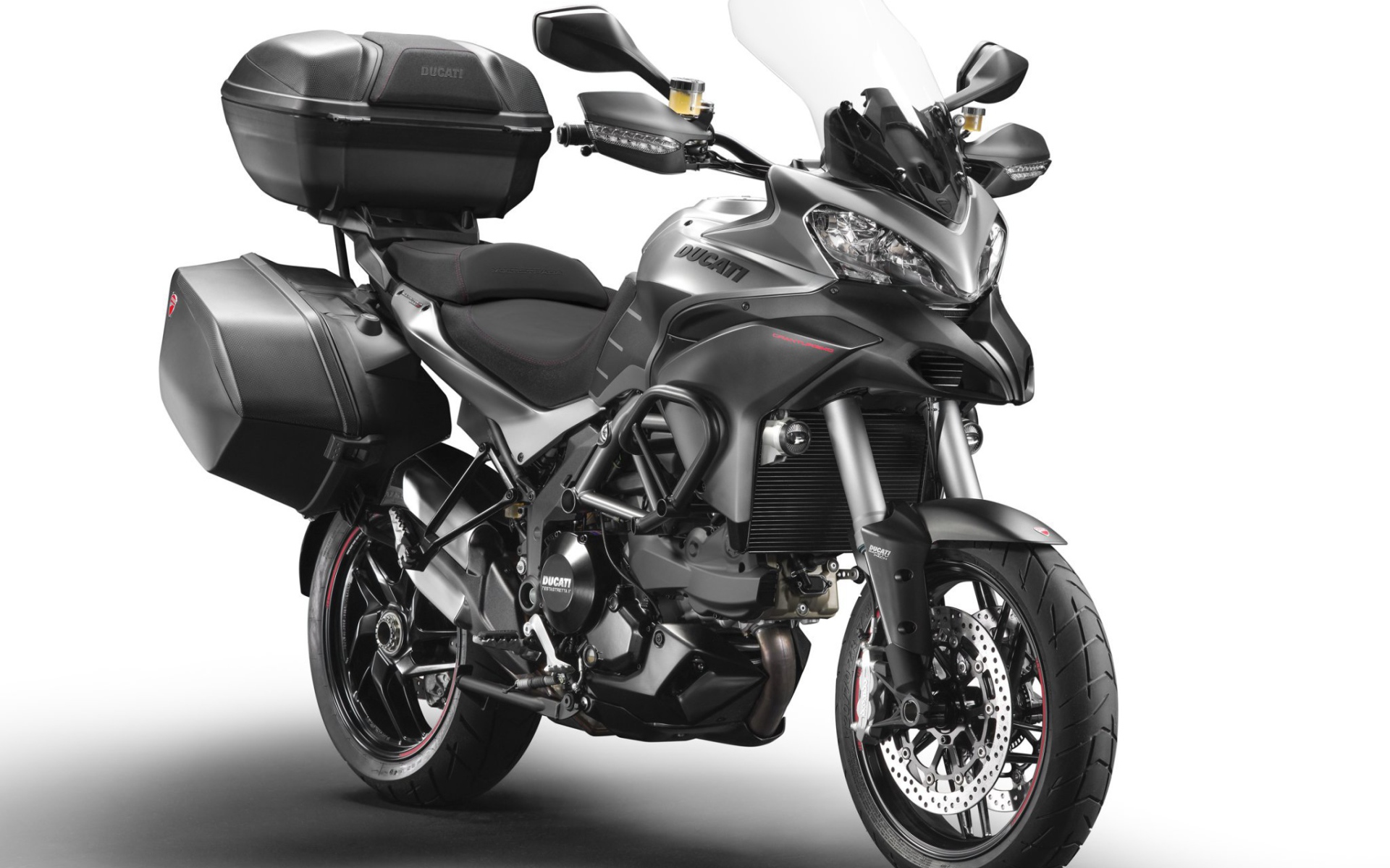 Популярный мотоцикл Ducati Multistrada 1200 S Granturismo