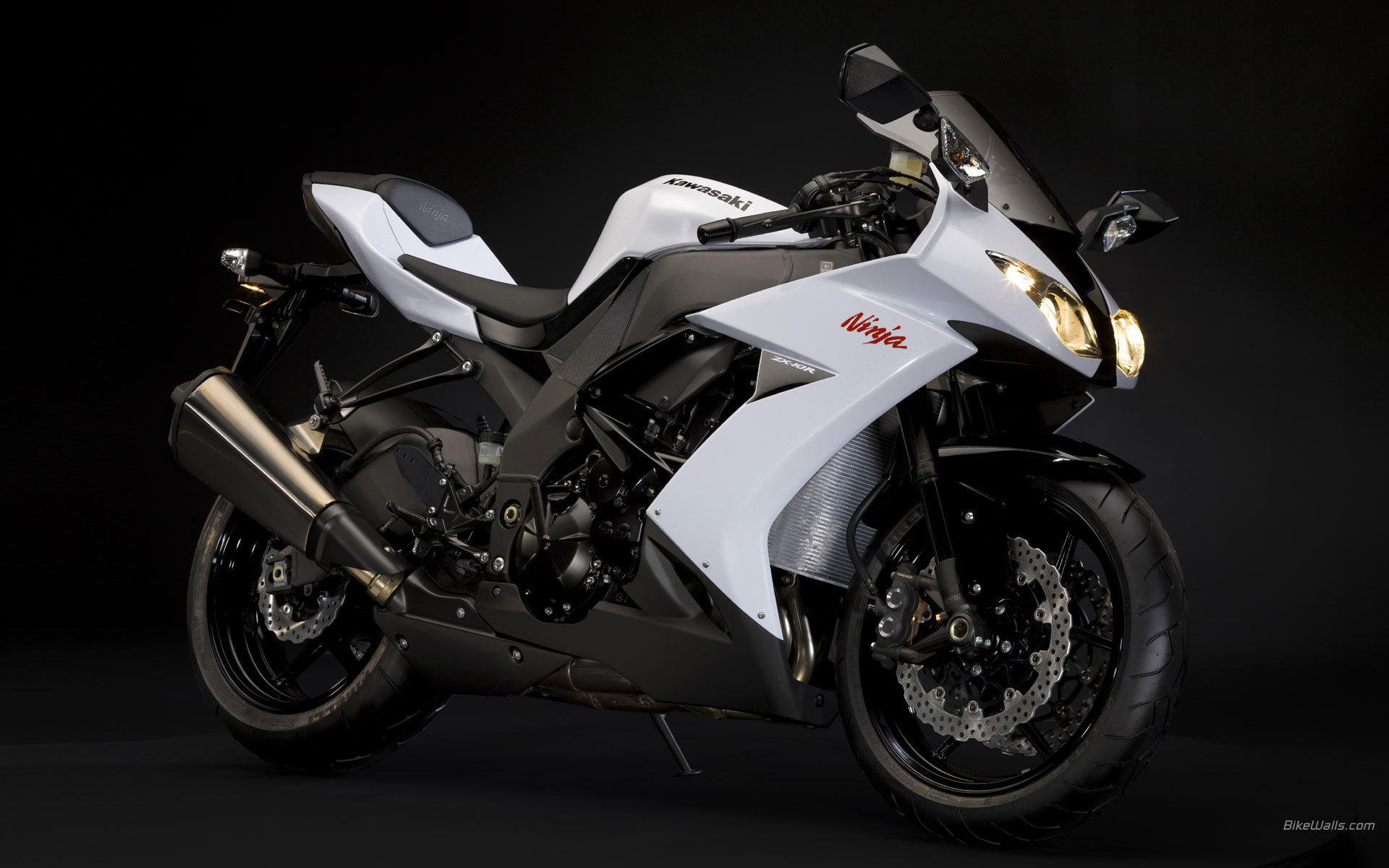 Тест-драйв мотоцикла Kawasaki Ninja ZX-10R