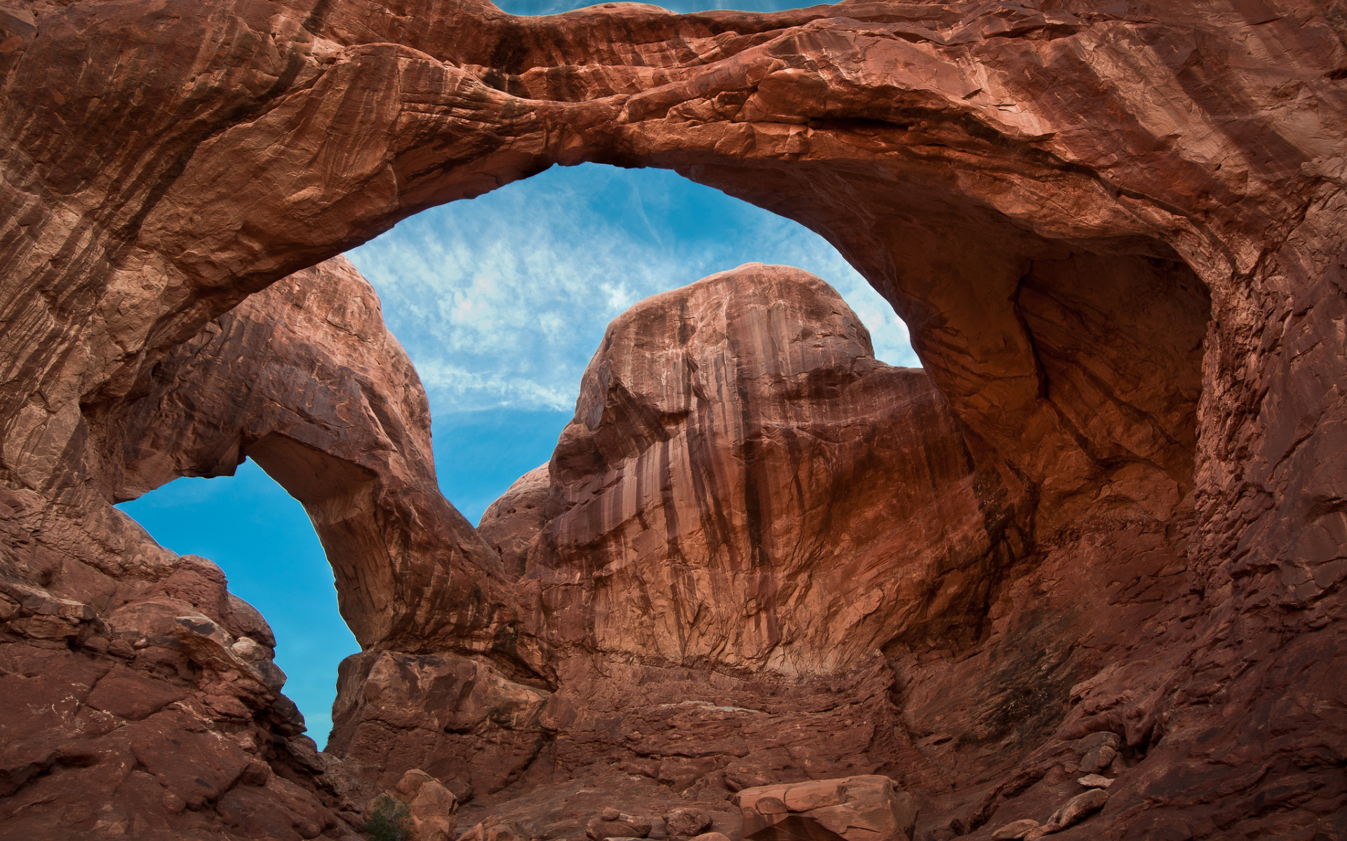Природные арки в скалах