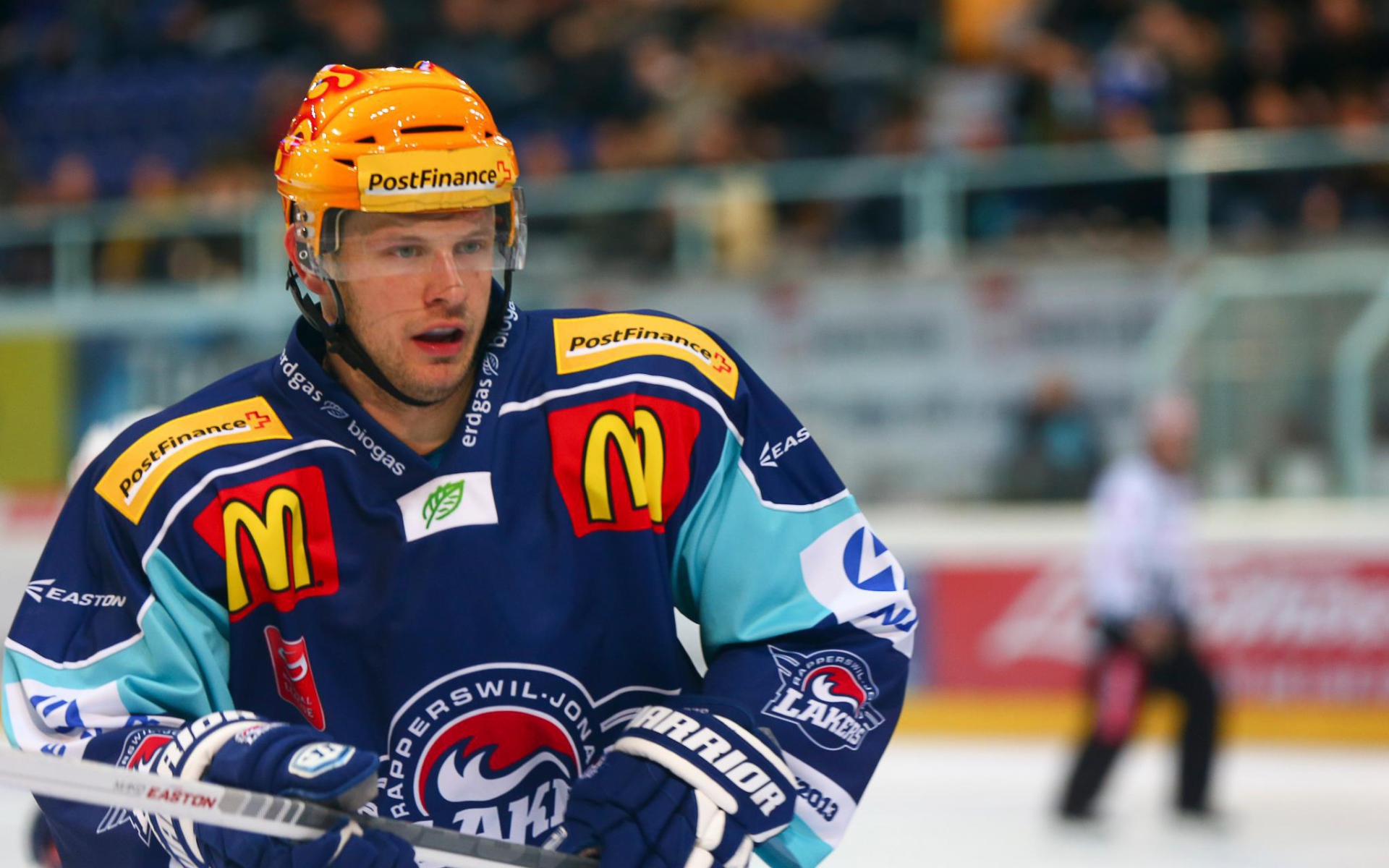 Хоккеист Оттавы Джейсон Спецца