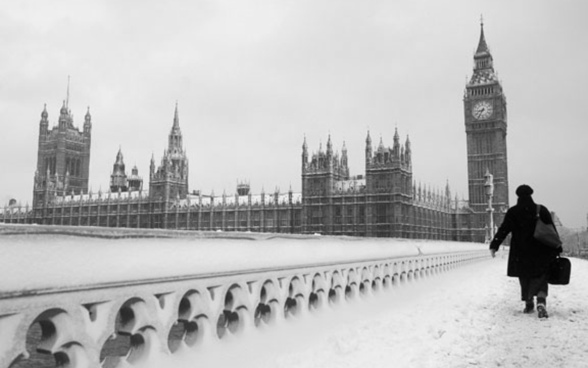 Снег в Лондоне Биг Бен