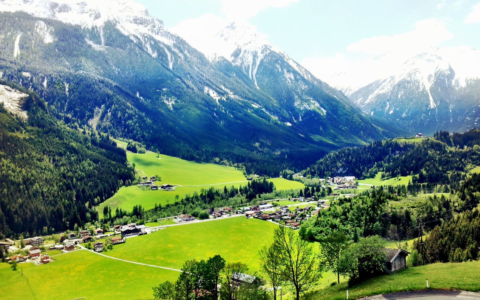 Альпийские луга на курорте Цель-ам-Зее, Австрия