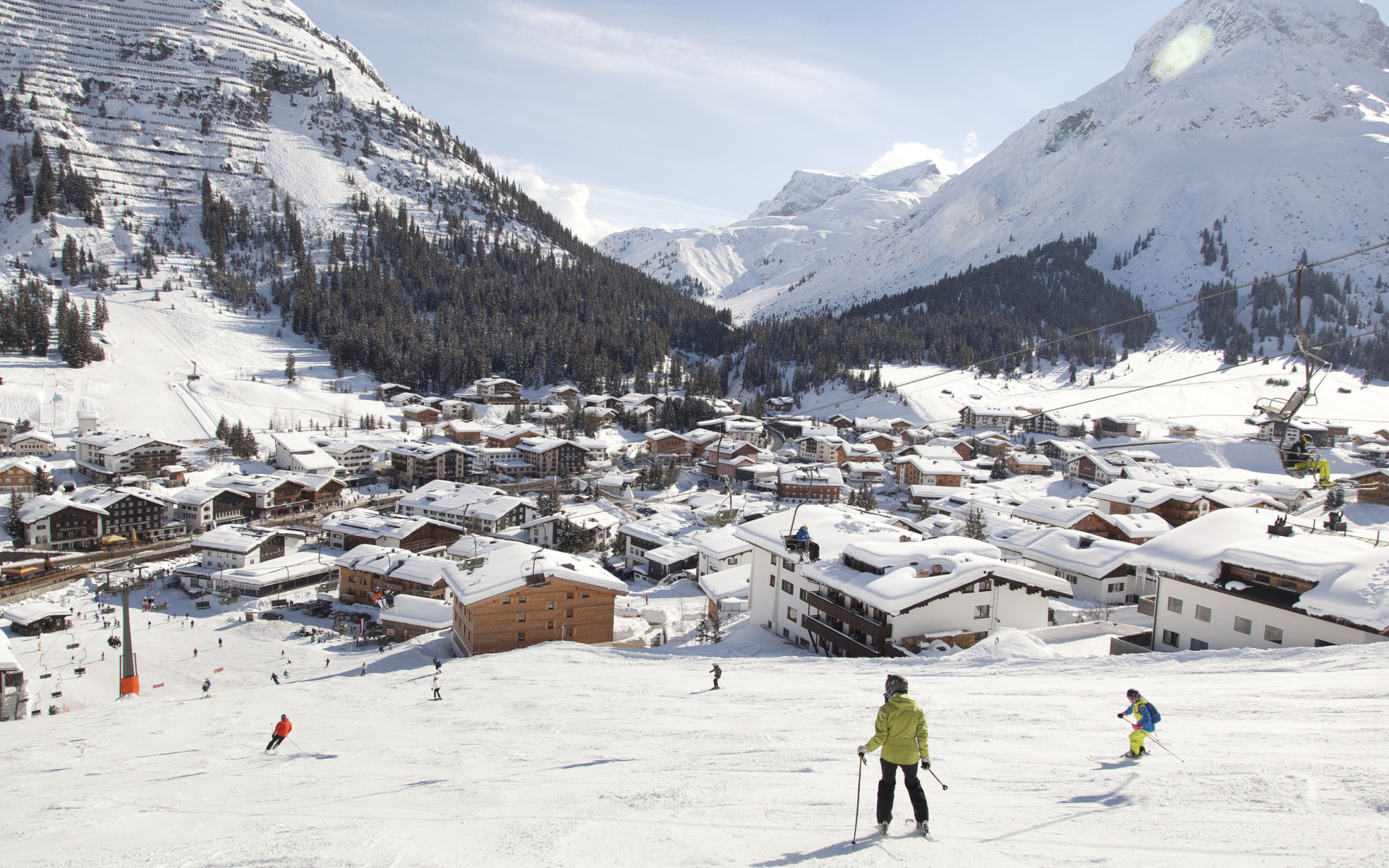 Зимний пейзаж на горнолыжном курорте Лех, Австрия
