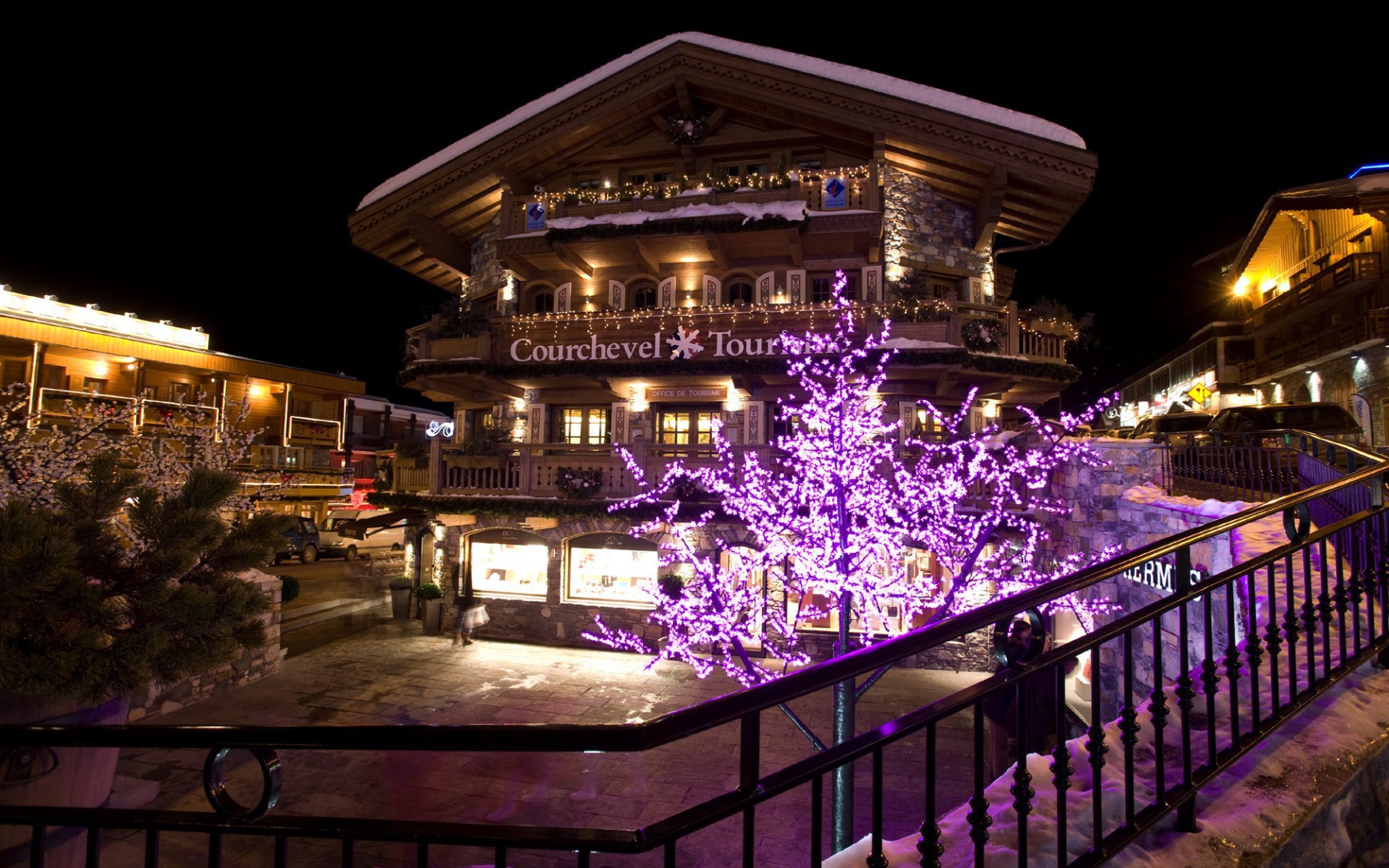 Рождество на горнолыжном курорте Куршевель, Франция