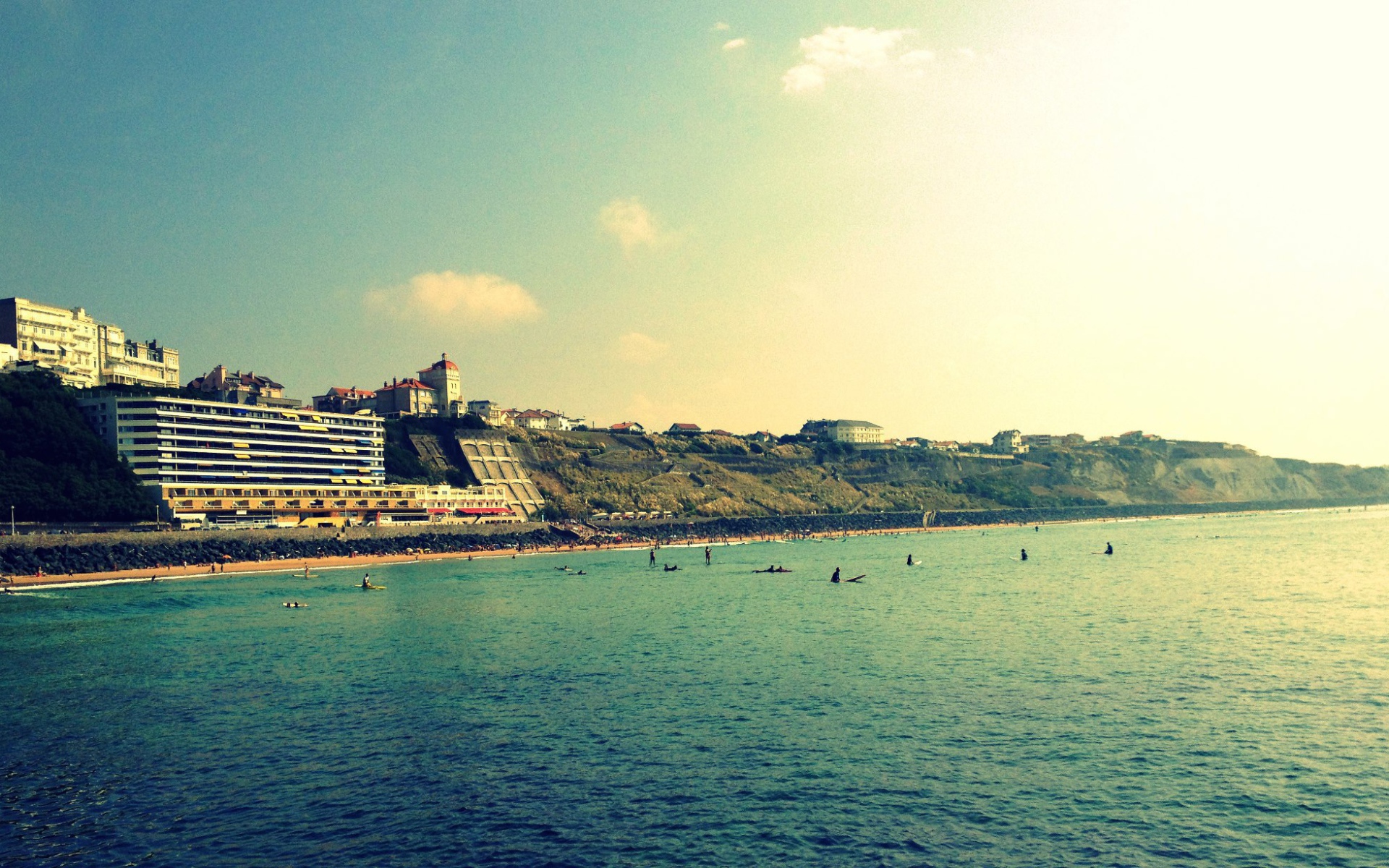 Побережье на курорте Биарриц, Франция