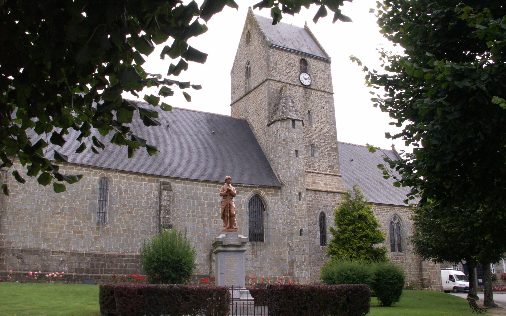 Скульптура в Нормандии, Франция