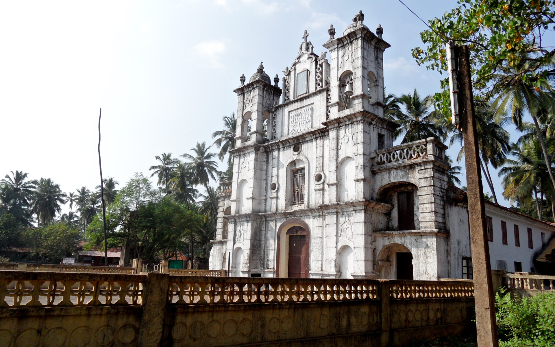 Достопримечательность в Анджуне