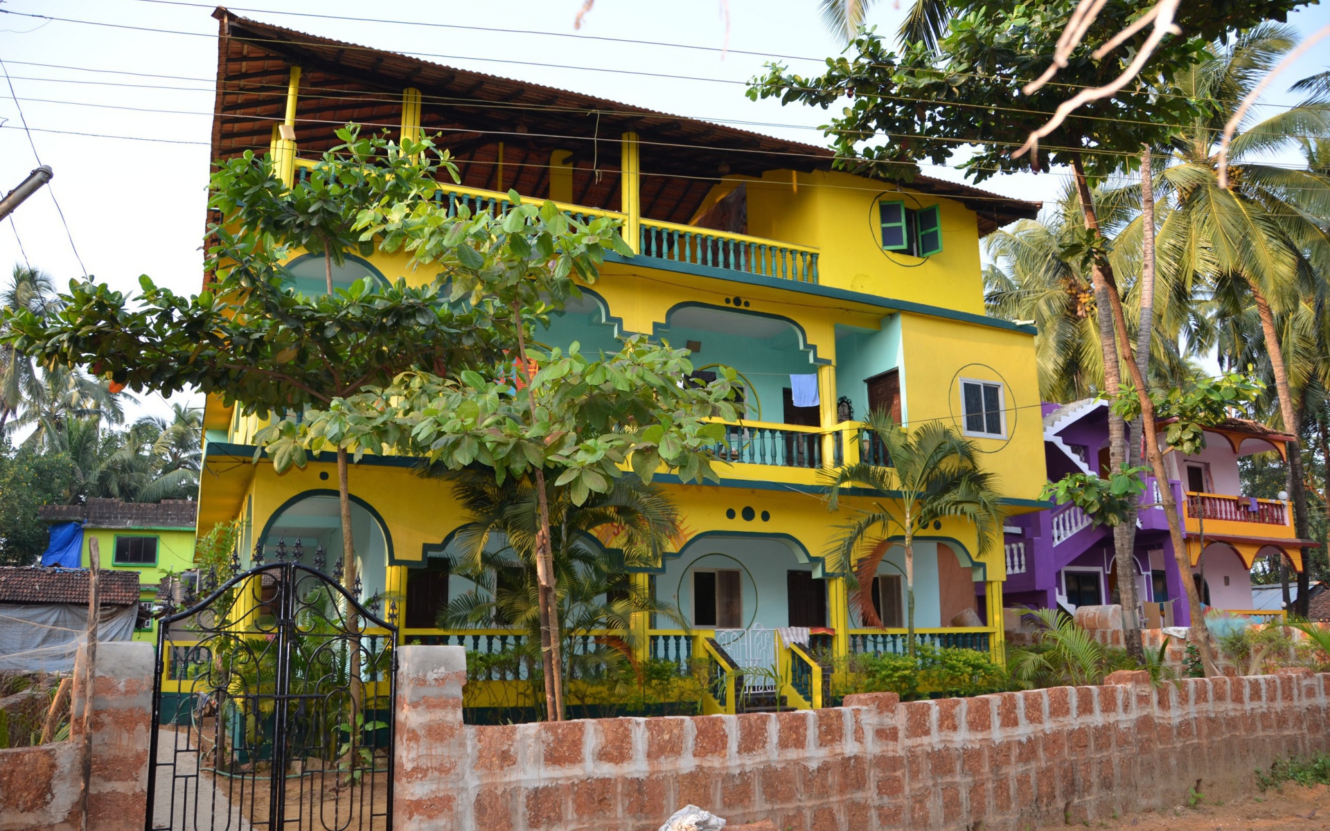 Красивые улицы в Арамболе