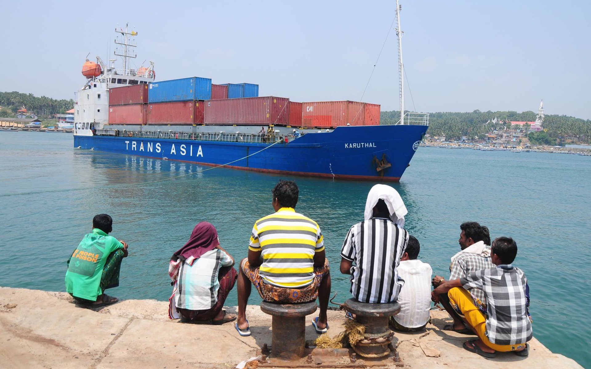 Люди на пристани в Бейпуре