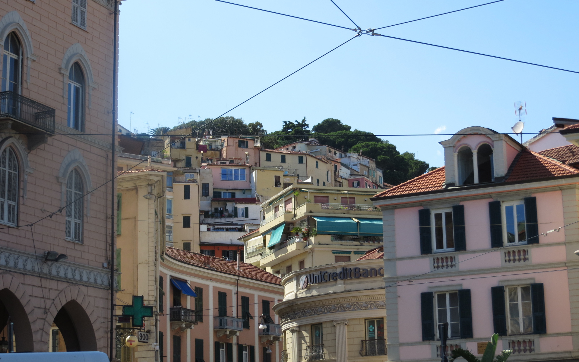 Город на курорте Диано Марино, Италия