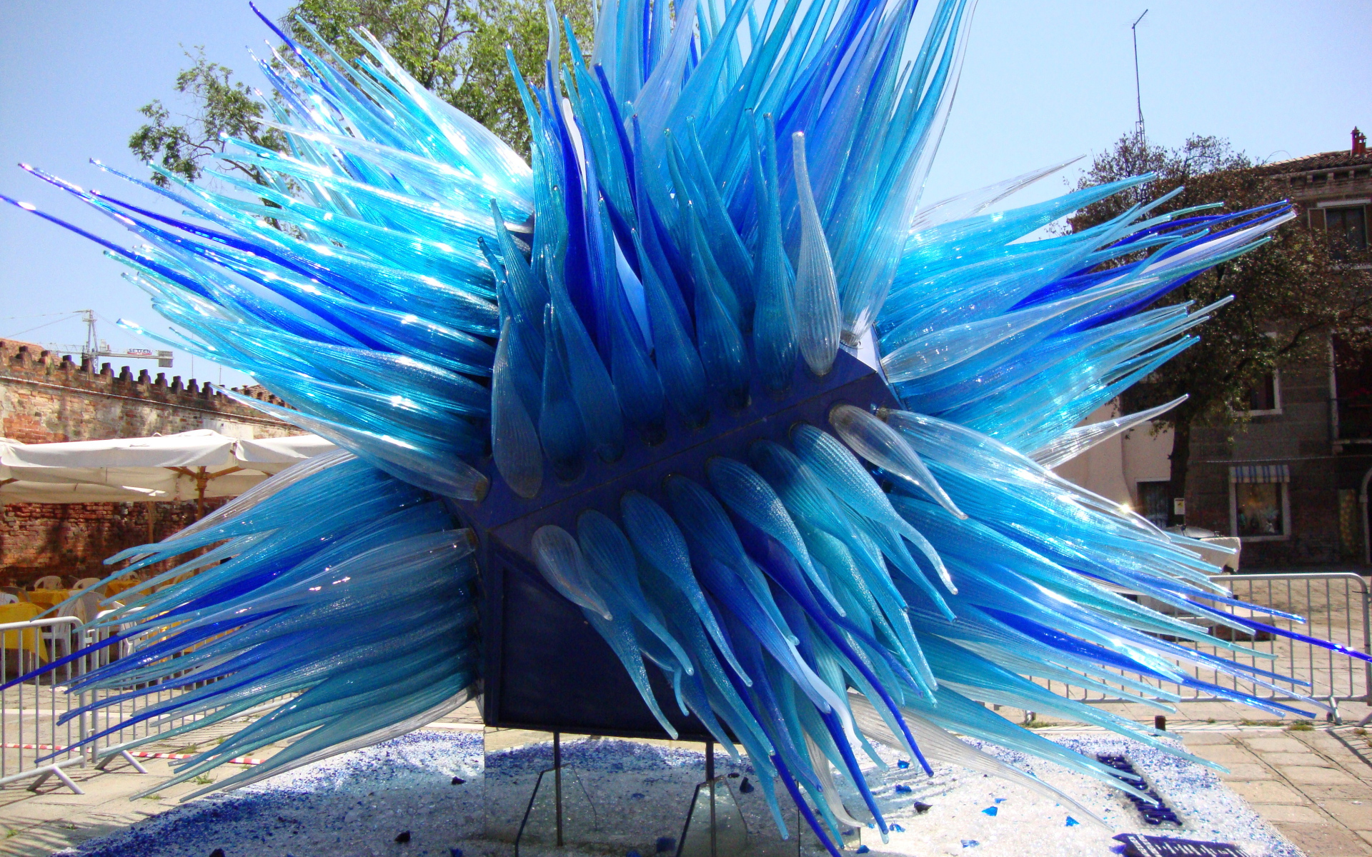 Стеклянная скульптура на острове Мурано, Италия