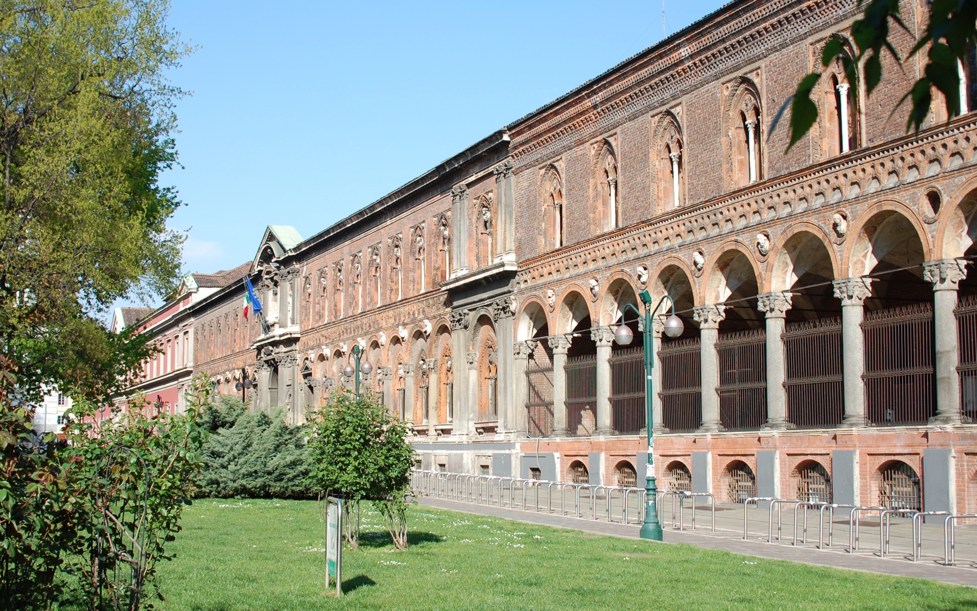 Дворец в Милане, Италия