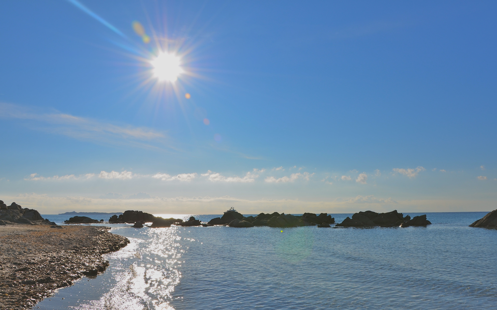 Пляж на курорте Вилласимиус, Италия