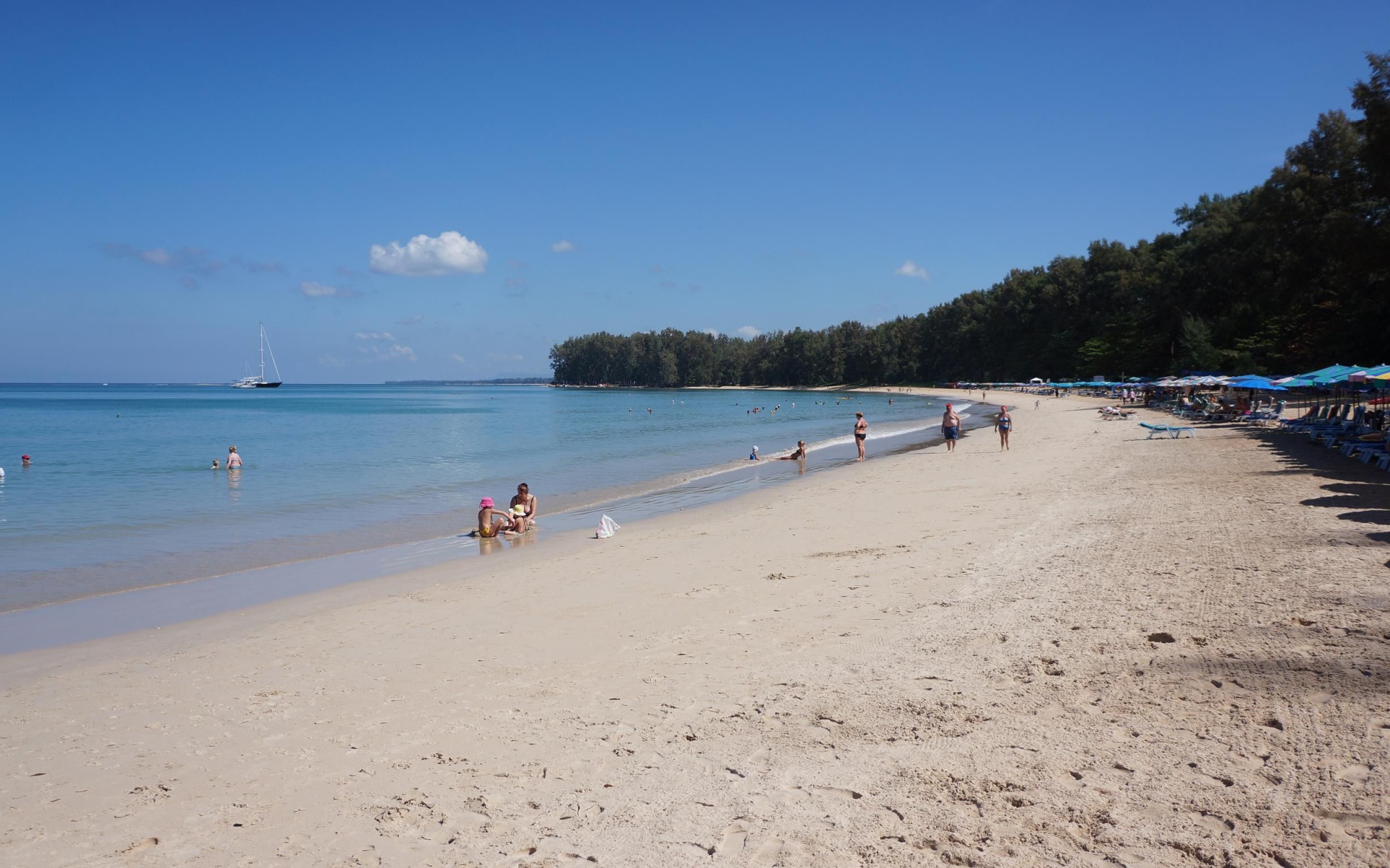 Осенний отдых на пляже на острове Тао, Таиланд