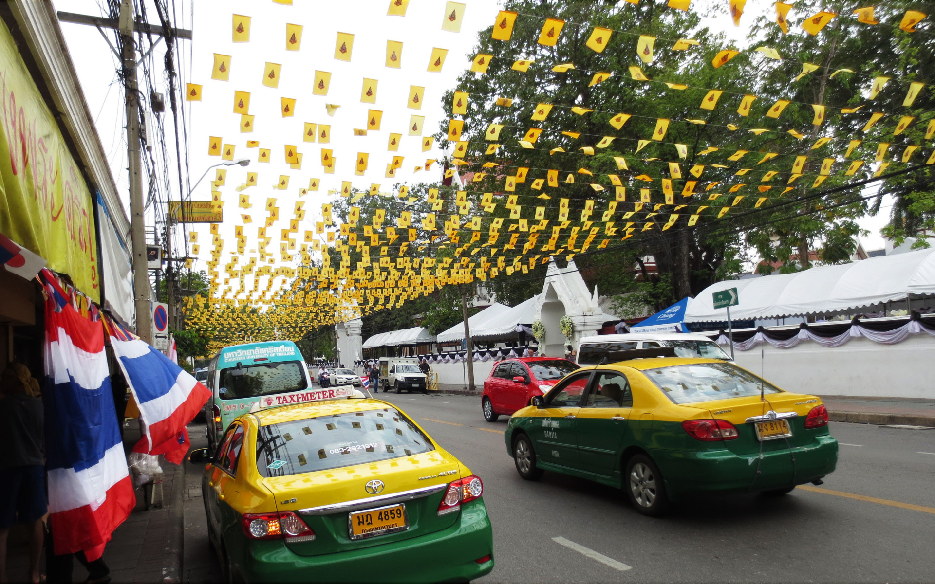 Праздничная улица на курорте Чианг Май, Таиланд