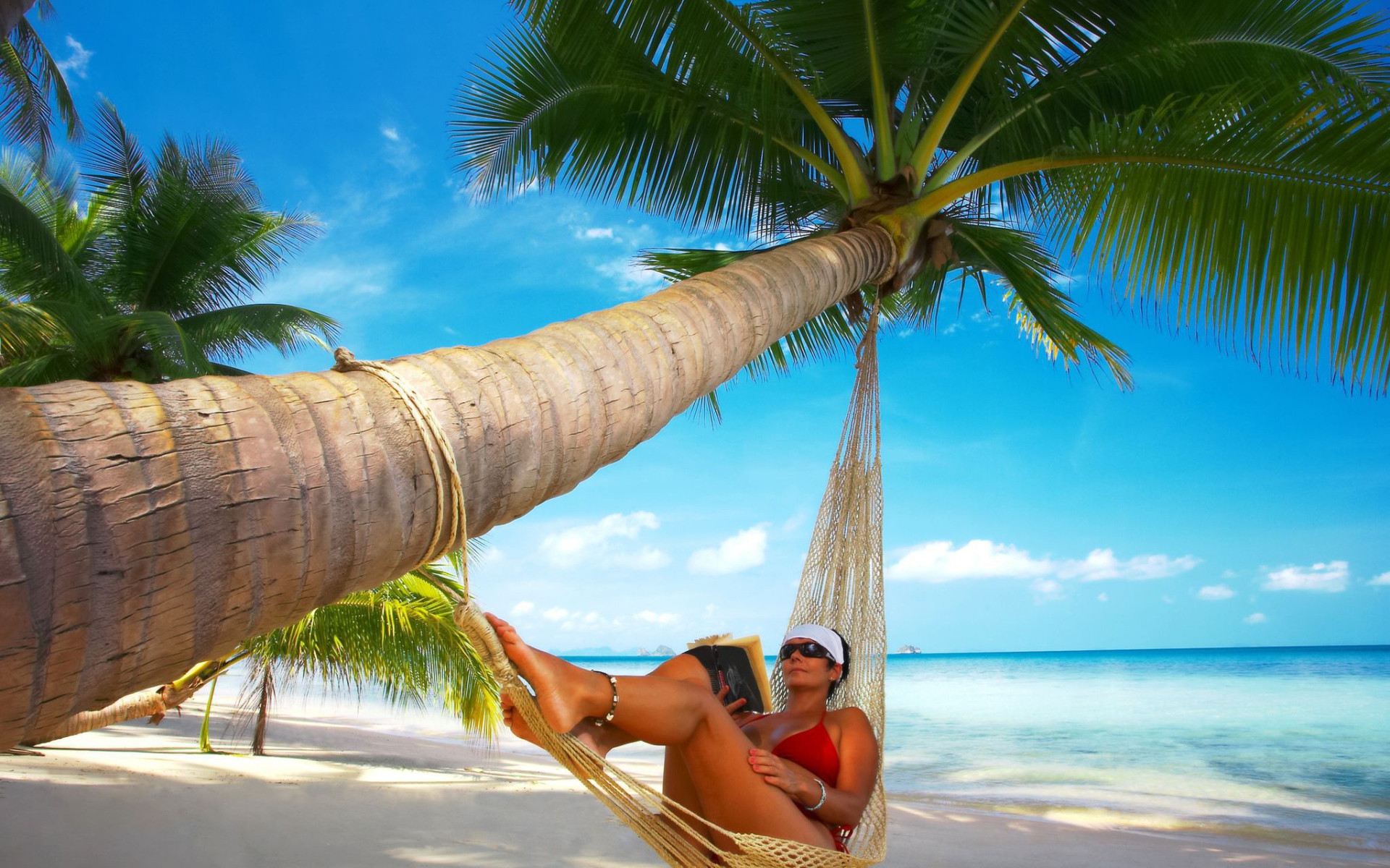Relax in a hammock on the island of Koh Samui, Thailand