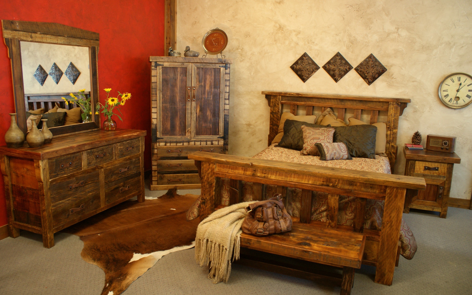 Старинная мебель в спальне