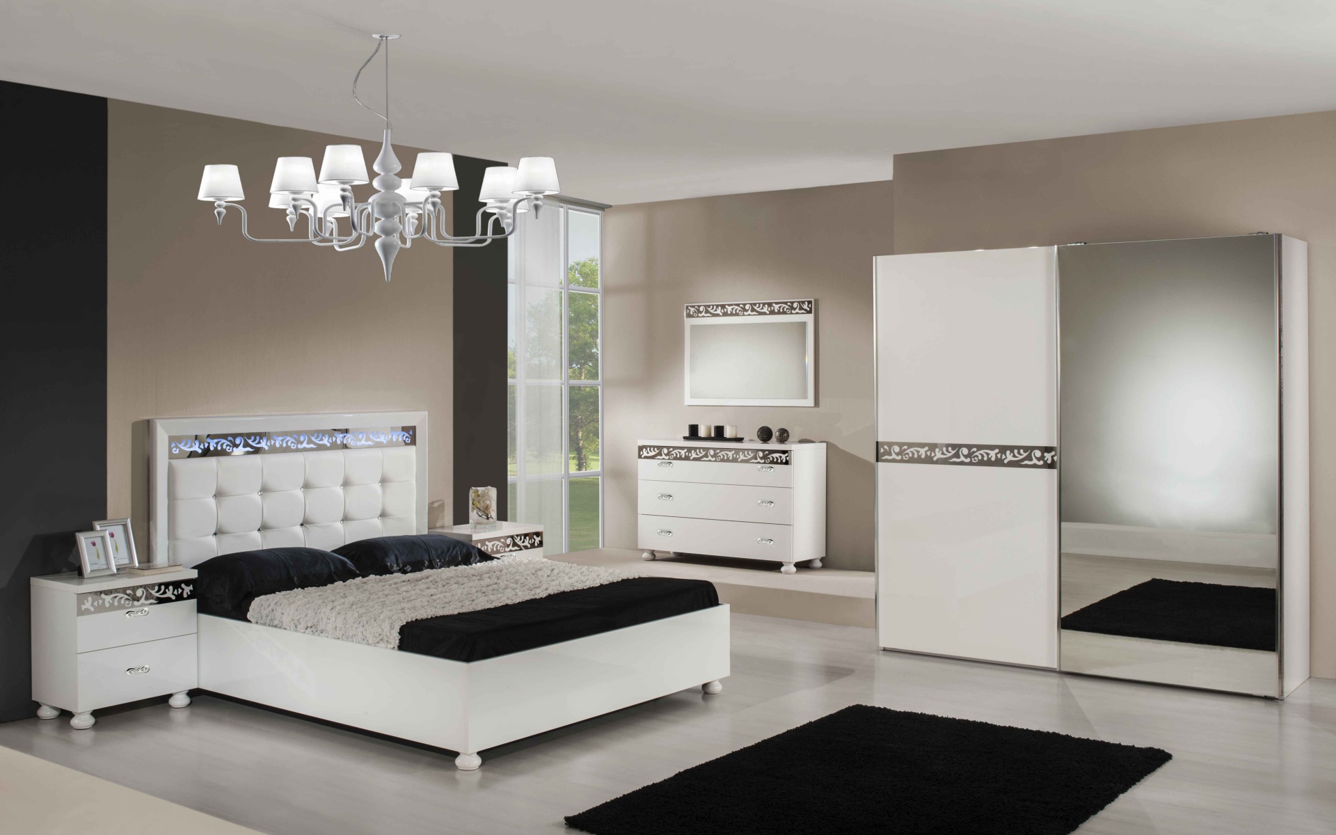 Кремовые стены в спальне